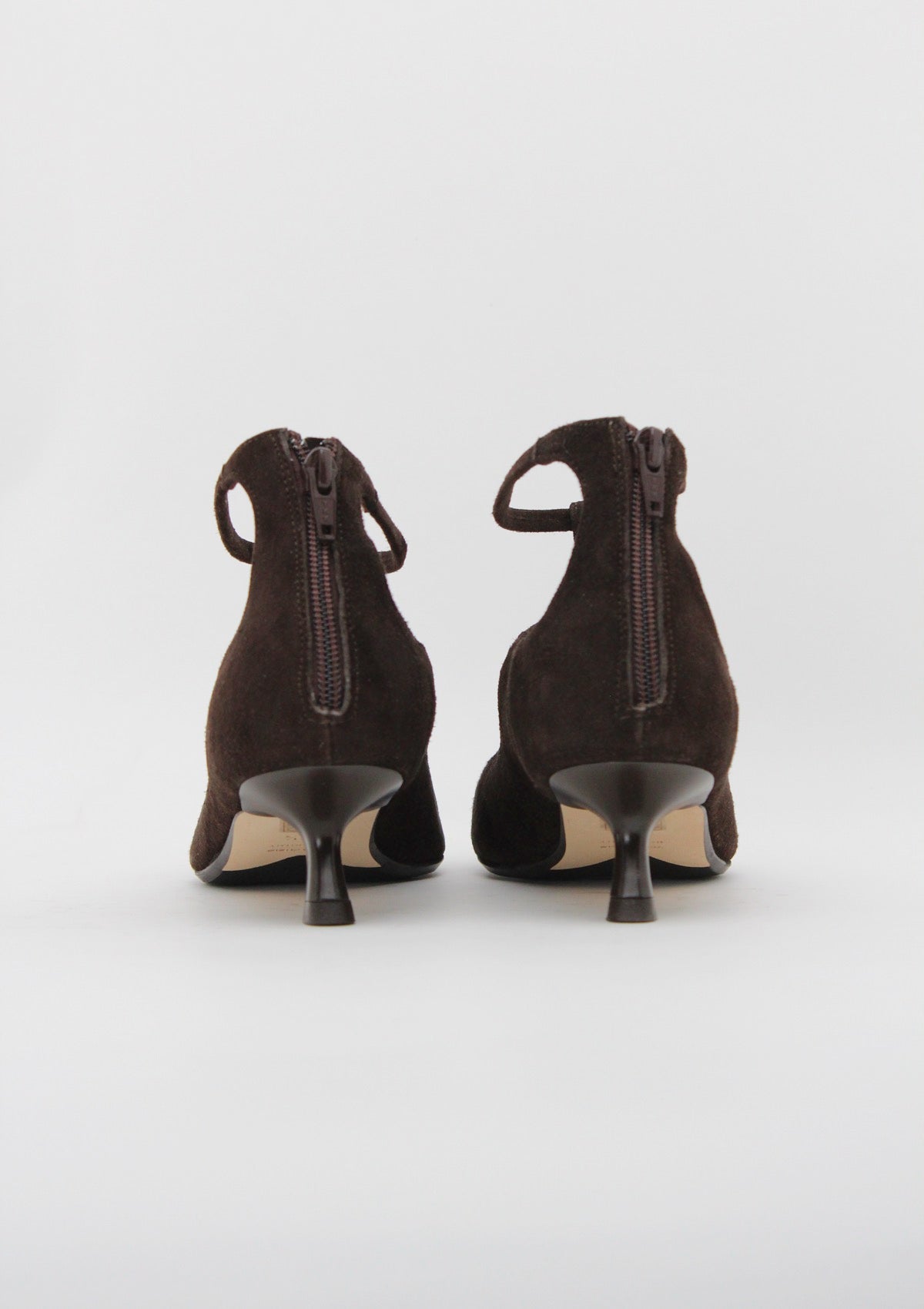 1984 Décolleté T-Strap con Tacco Rocchetto in Camoscio Testa di Moro - Anna F.