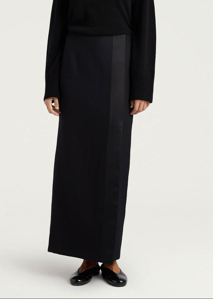 FW25-252MMOSK013_256MO15 GONNA ARIA IN CHEVRON DI LANA UNITO NERO