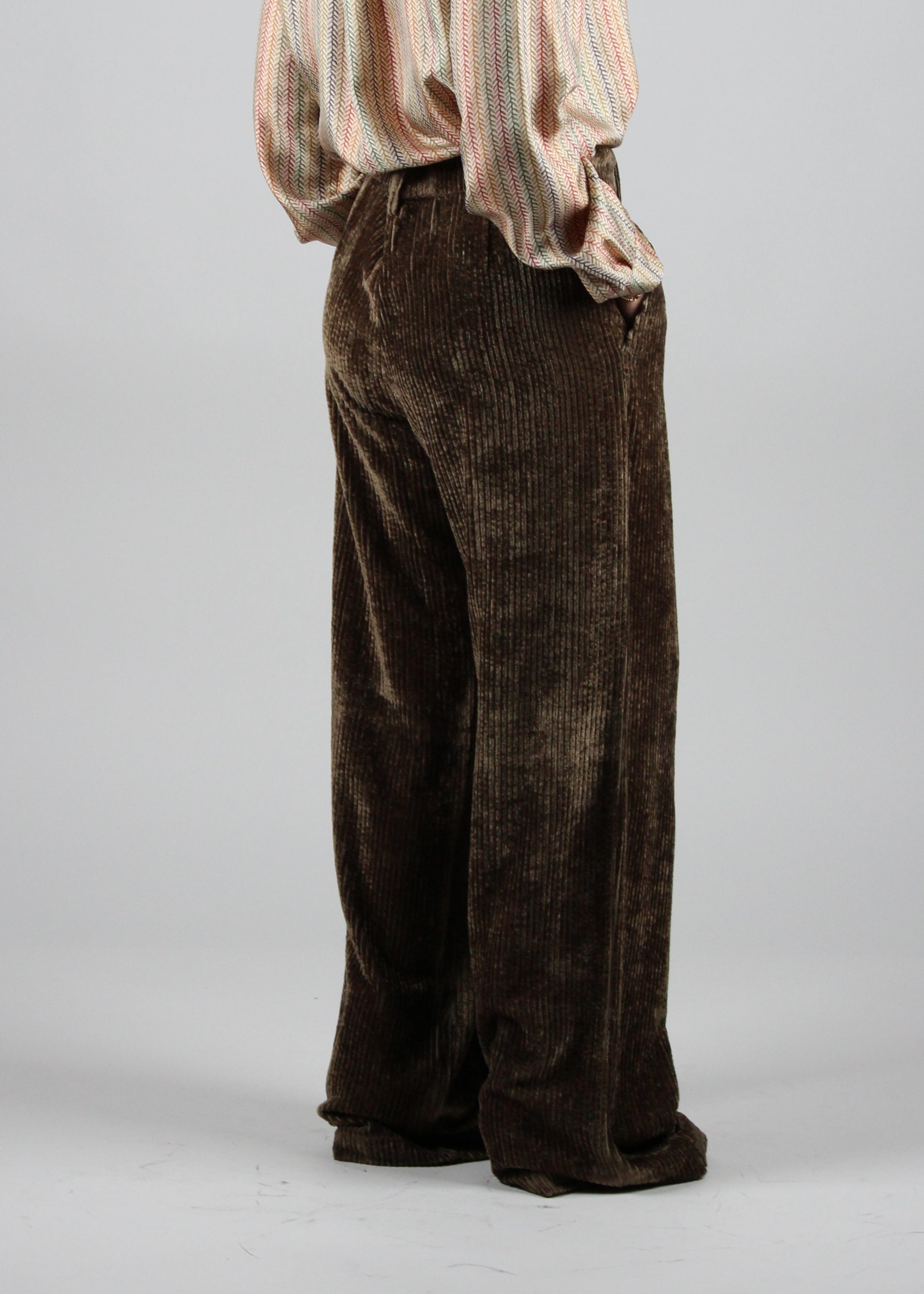 FW25-256MMOPA033_256MO20 PANTALONI BLAKE IN VELLUTO A COSTE FLUIDO - KAKI