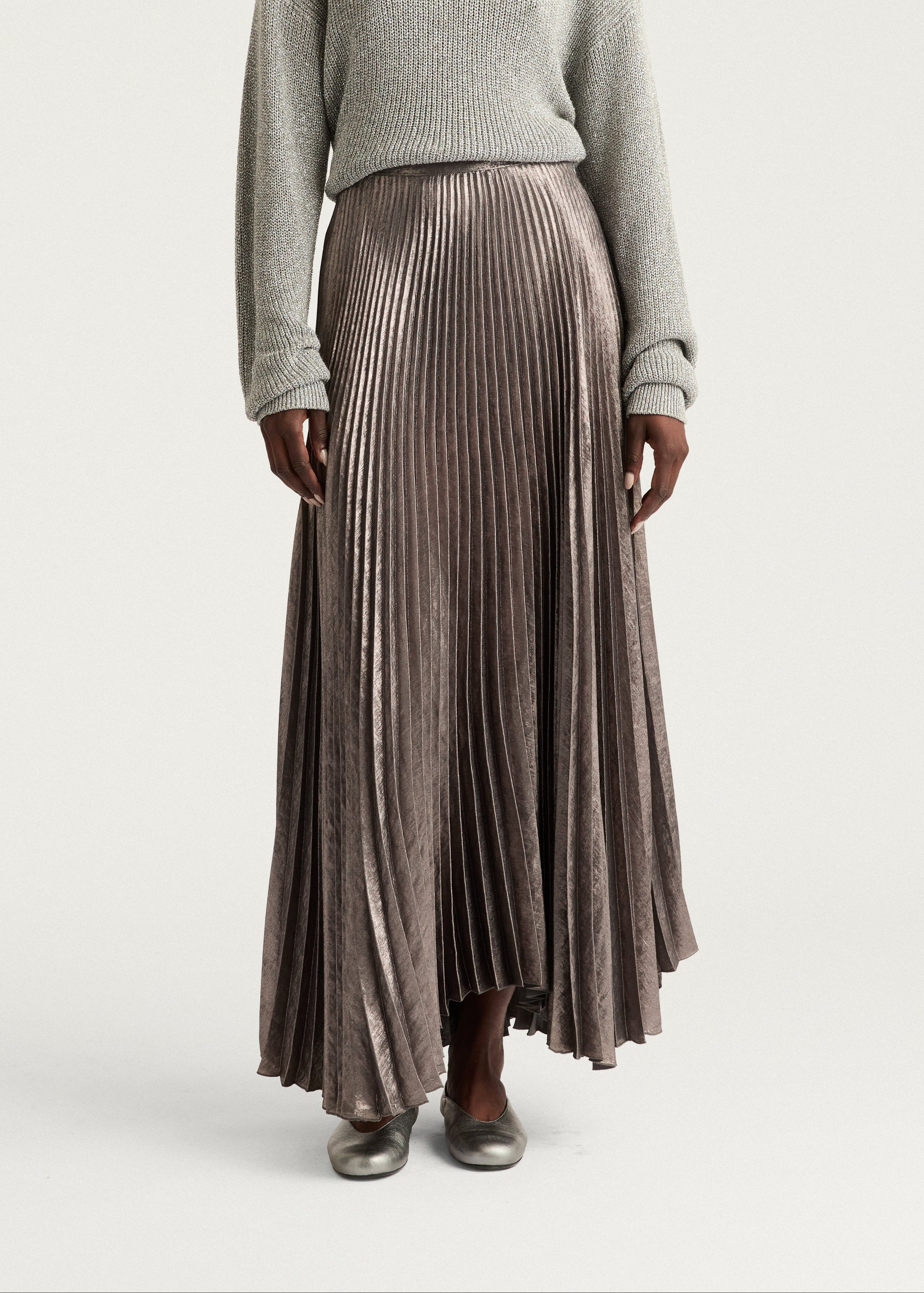 FW25-256MMOSK005_256MO08 GONNA LILY IN LAMINATO FLUIDO - FUMÉ