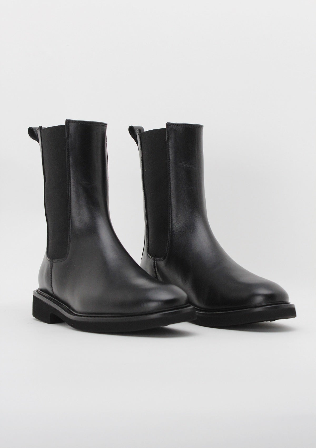 9947 Stivaletto Beatle in Pelle Nera - Anna F.