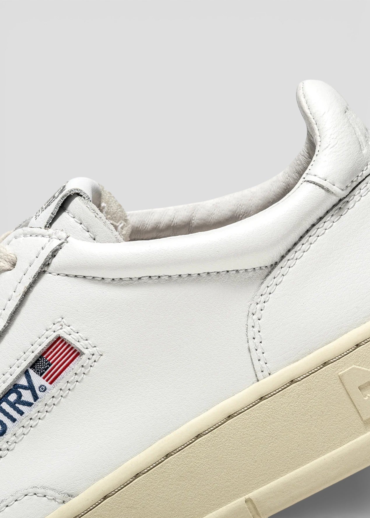 AULM-LL15 SNEAKERS UOMO MEDALIST LEATHER/LEATHER WHITE/WHITE