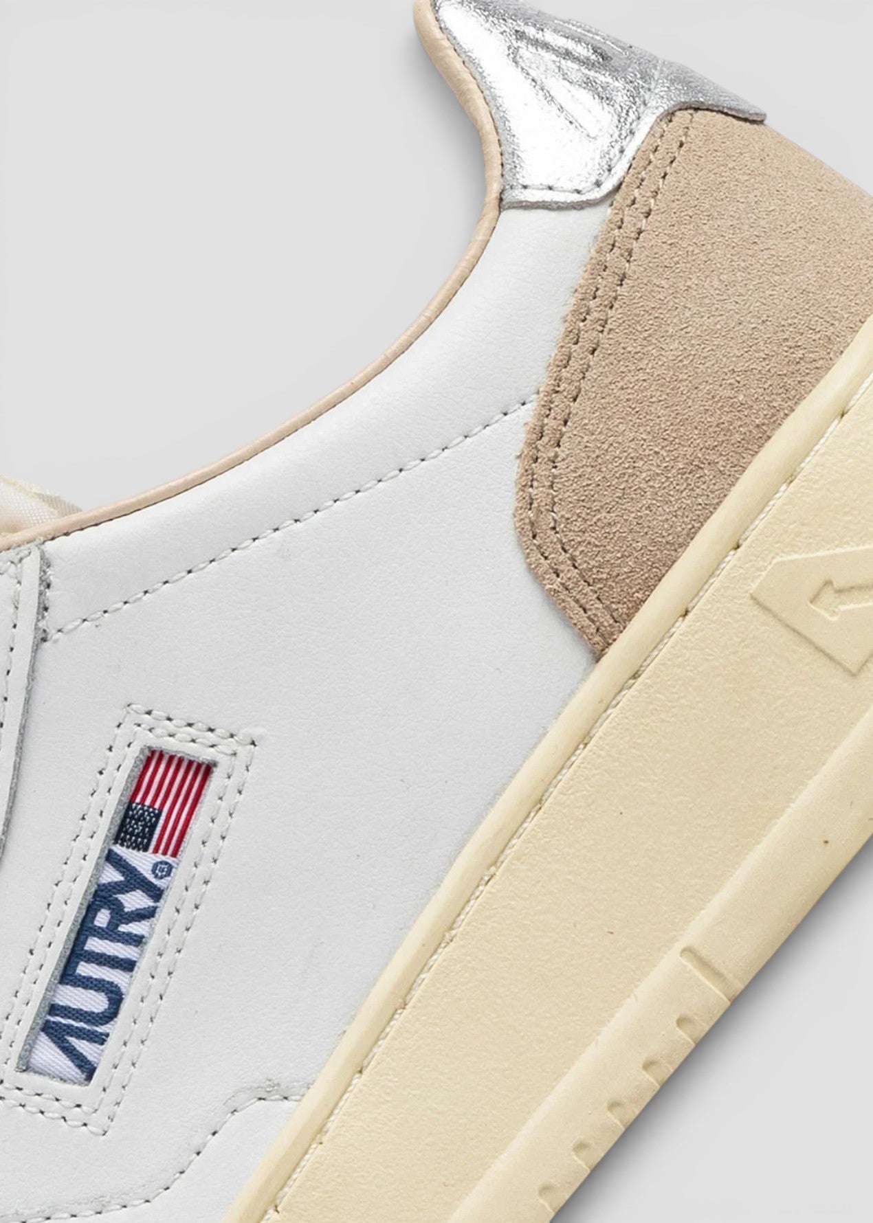 AULW-LS74 SNEAKERS DONNA MEDALIST LEATHER/SUEDE WHITE/SILVER
