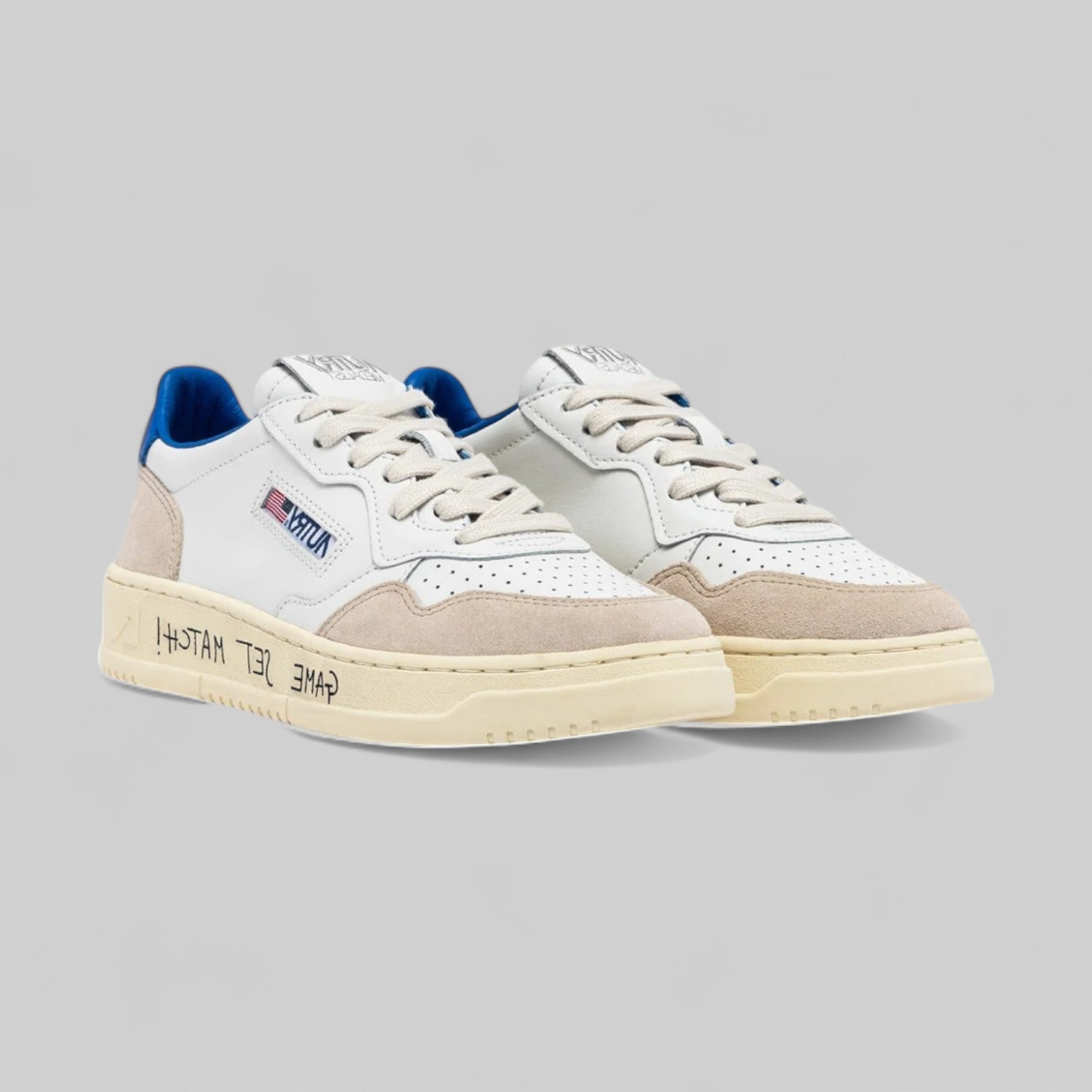 SNEAKERS AULW-MA06 MEDALIST LOW IN MATCH/SUEDE WHT/PLBLUE