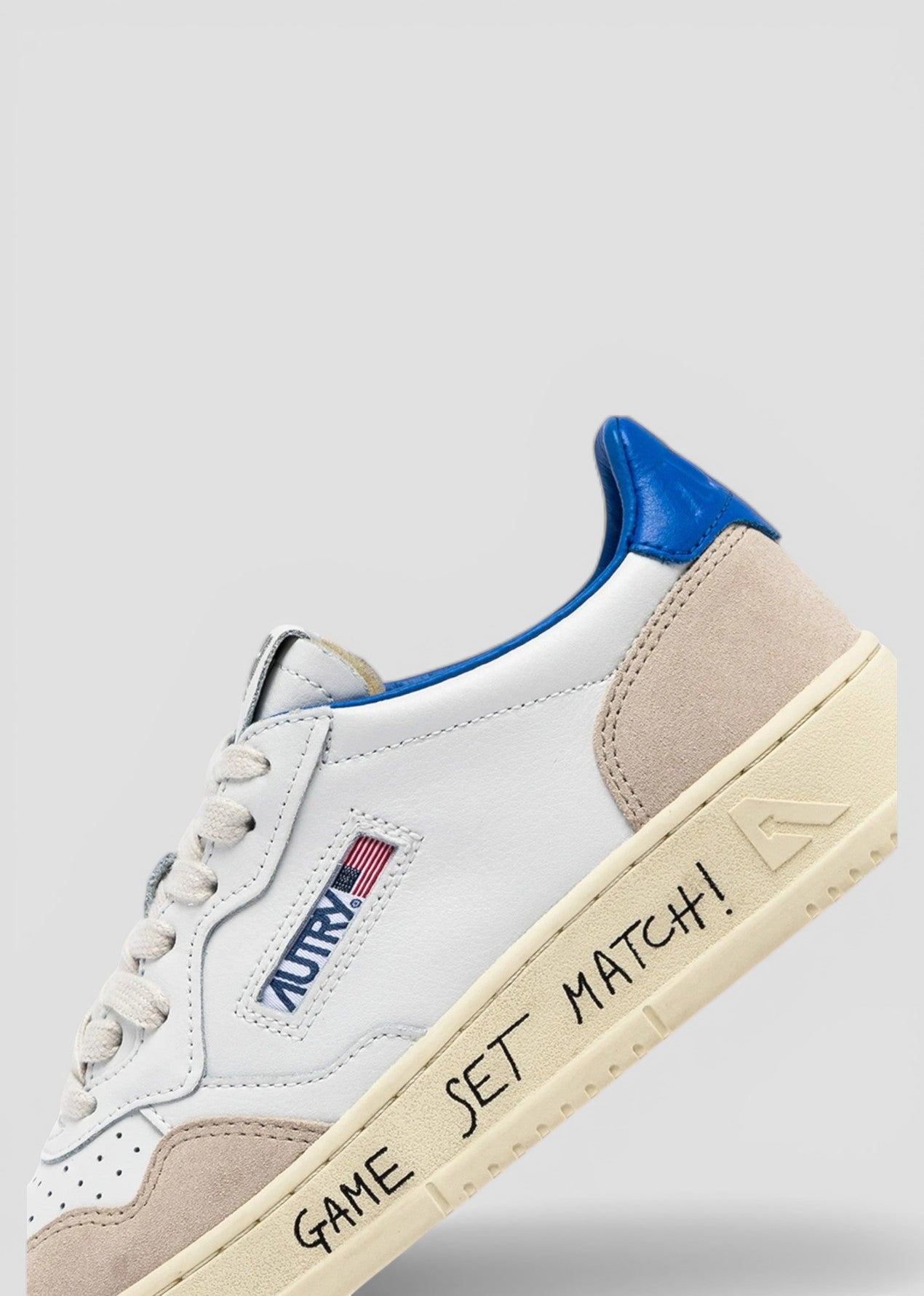 AULW-MA06 SNEAKERS DONNA MEDALIST LOW IN MATCH/SUEDE WHT/PLBLUE