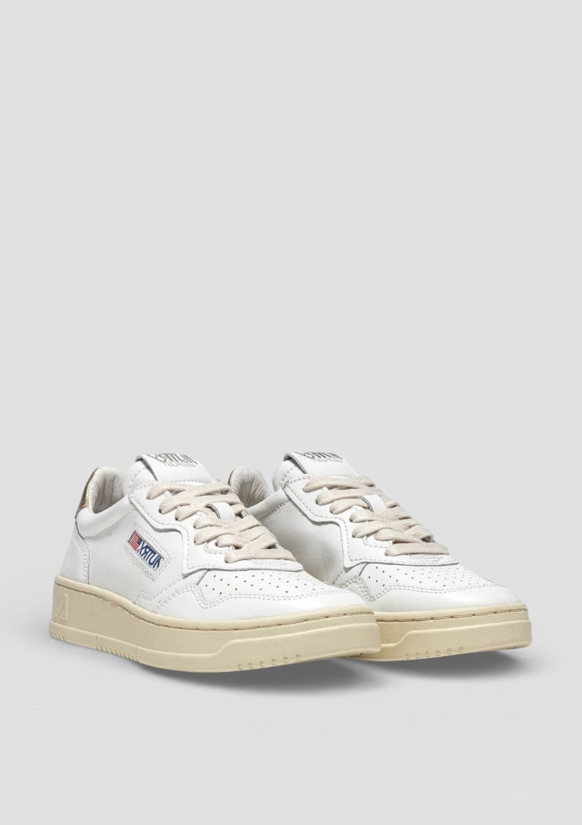 SS26-AULW-LL06 SNEAKERS DONNA MEDALIST LEATHER/LEATHER WHITE /GOLD