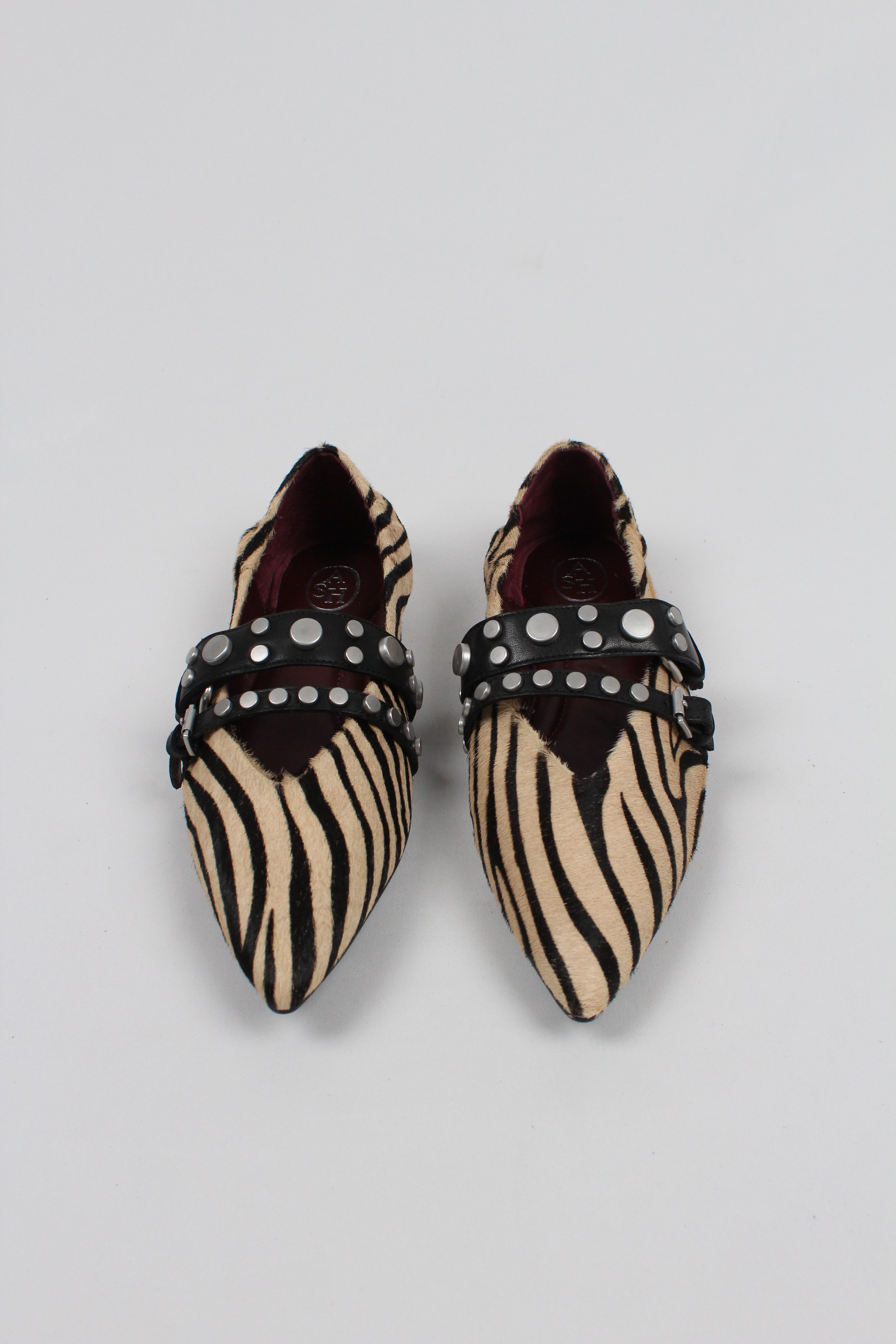 AI/SS25-BRITNEY02 BALLERINA BRITNEY IN CAVALLINO ZEBRATO CON DOPPIO CINTURINO IN PELLE E BORCHIE