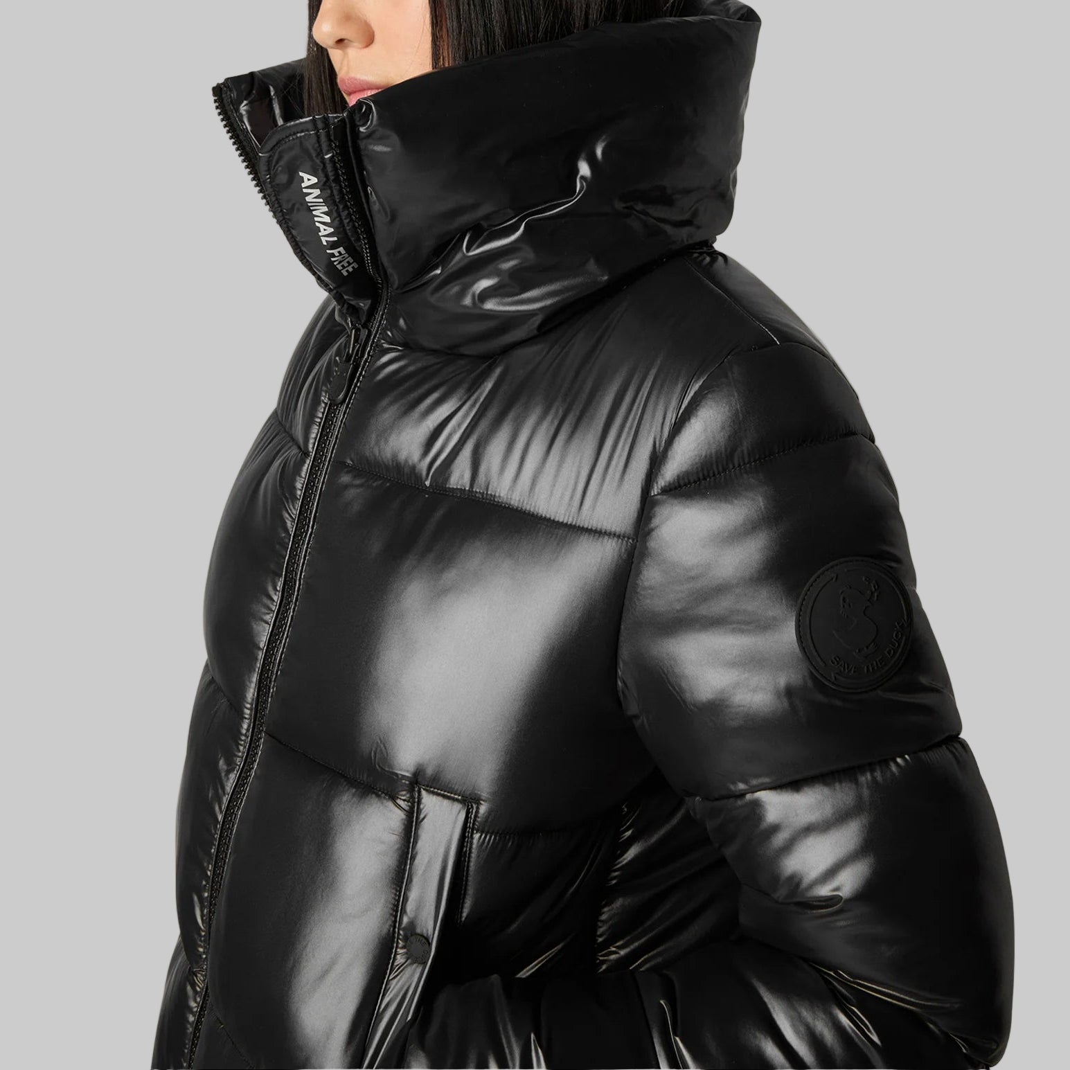 FW25-D39370W LOVE21 PIUMINO DONNA ANIMAL-FREE MOD. ISLA NERO