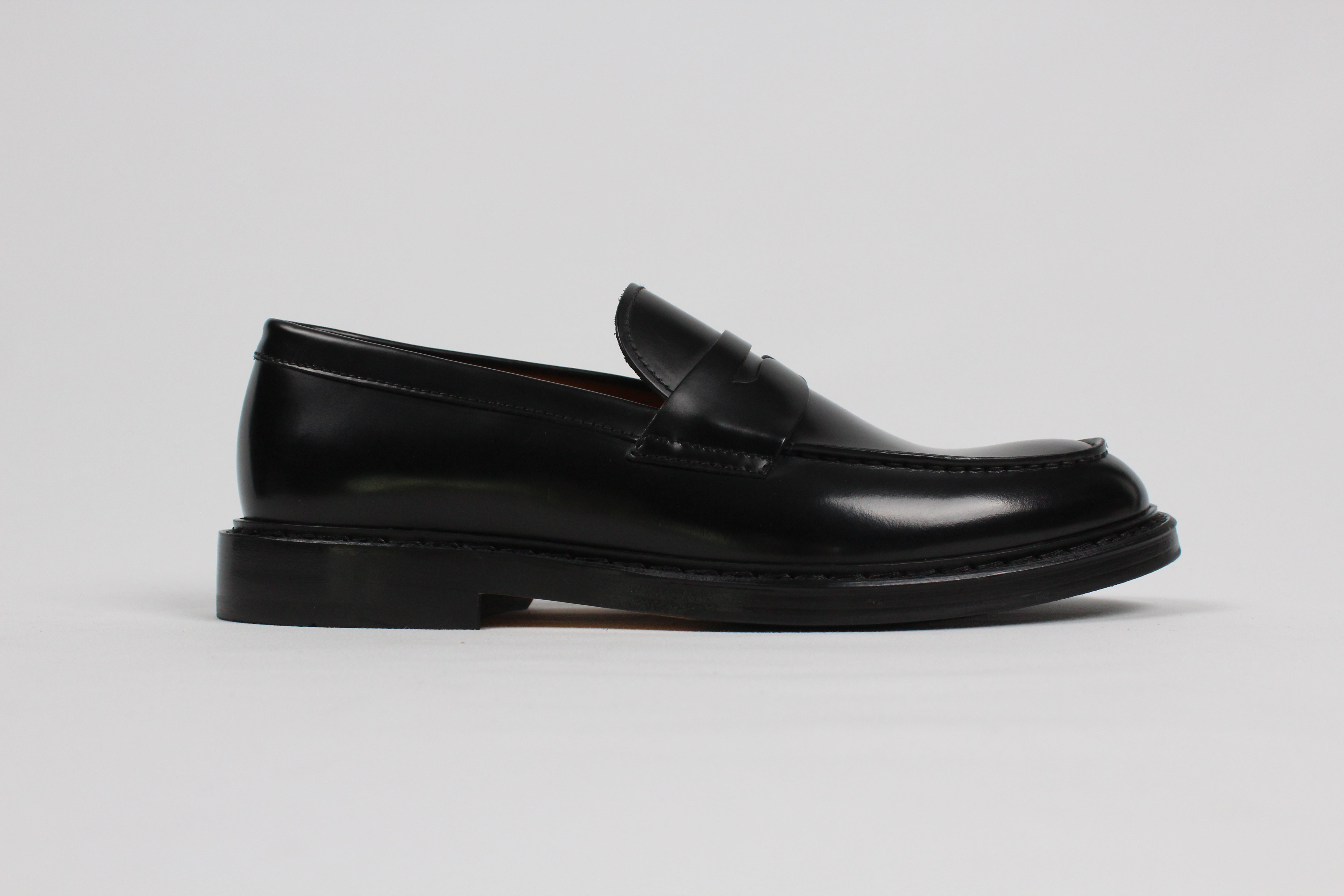 AI/SS25-DU2528SIEWUF007NN00. MOCASSINO PENNY PELLE NERA