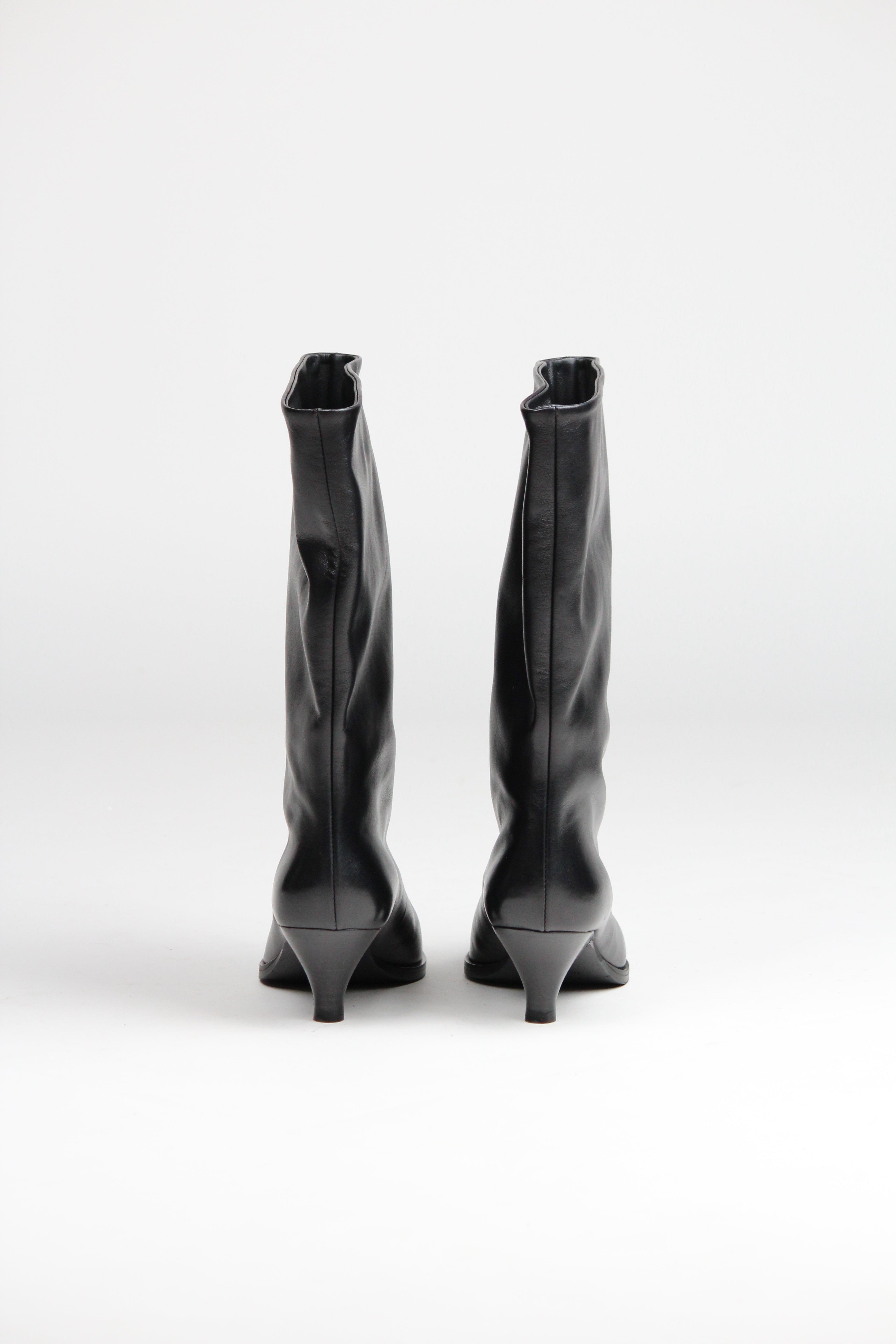 E4303 STIVALE THAIS IN PELLE NERA