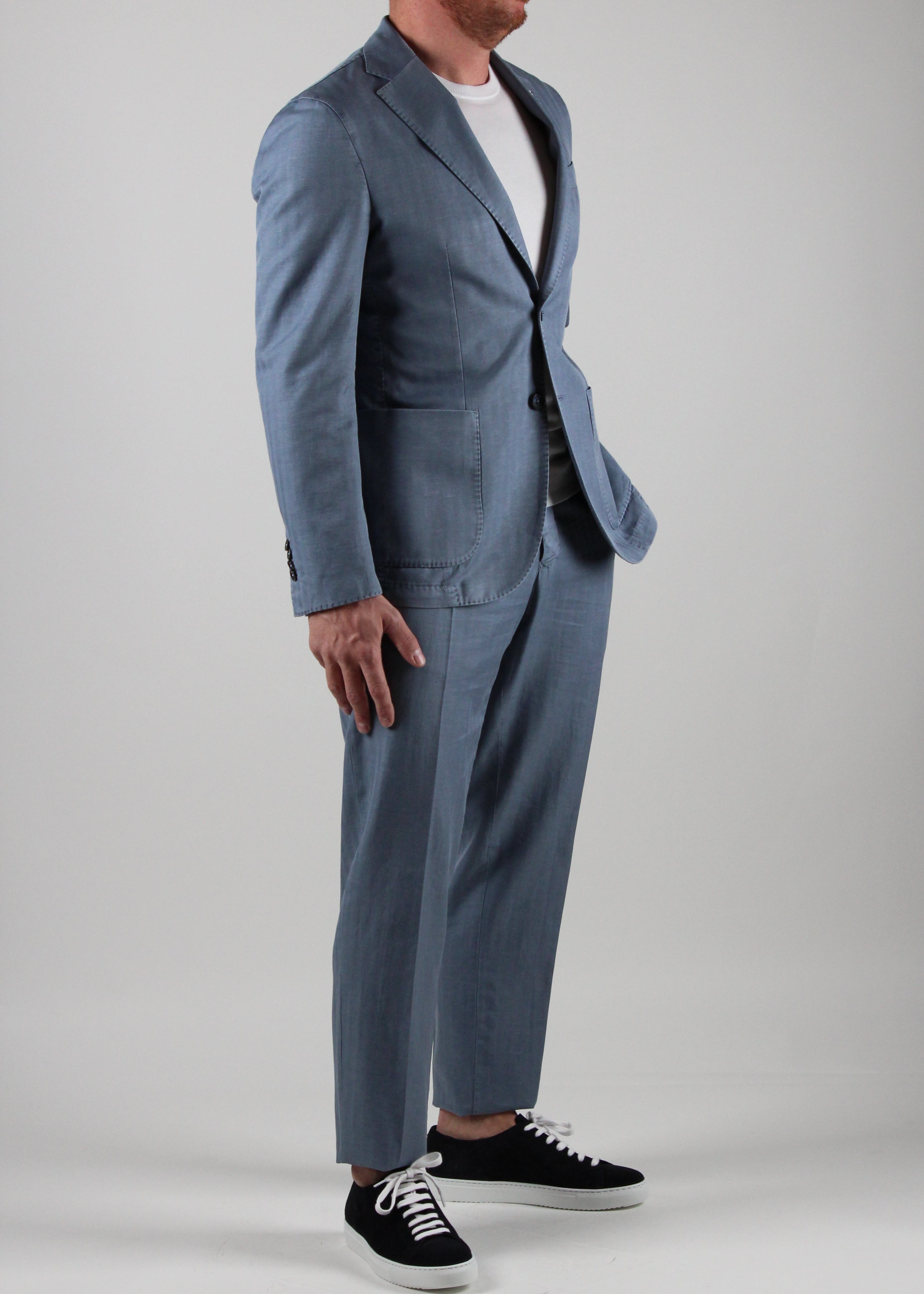 SS25 3850-S-55033/06 ABITO UOMO MONOPETTO IN COTONE E LINO COLORE AZZURRO POLVERE