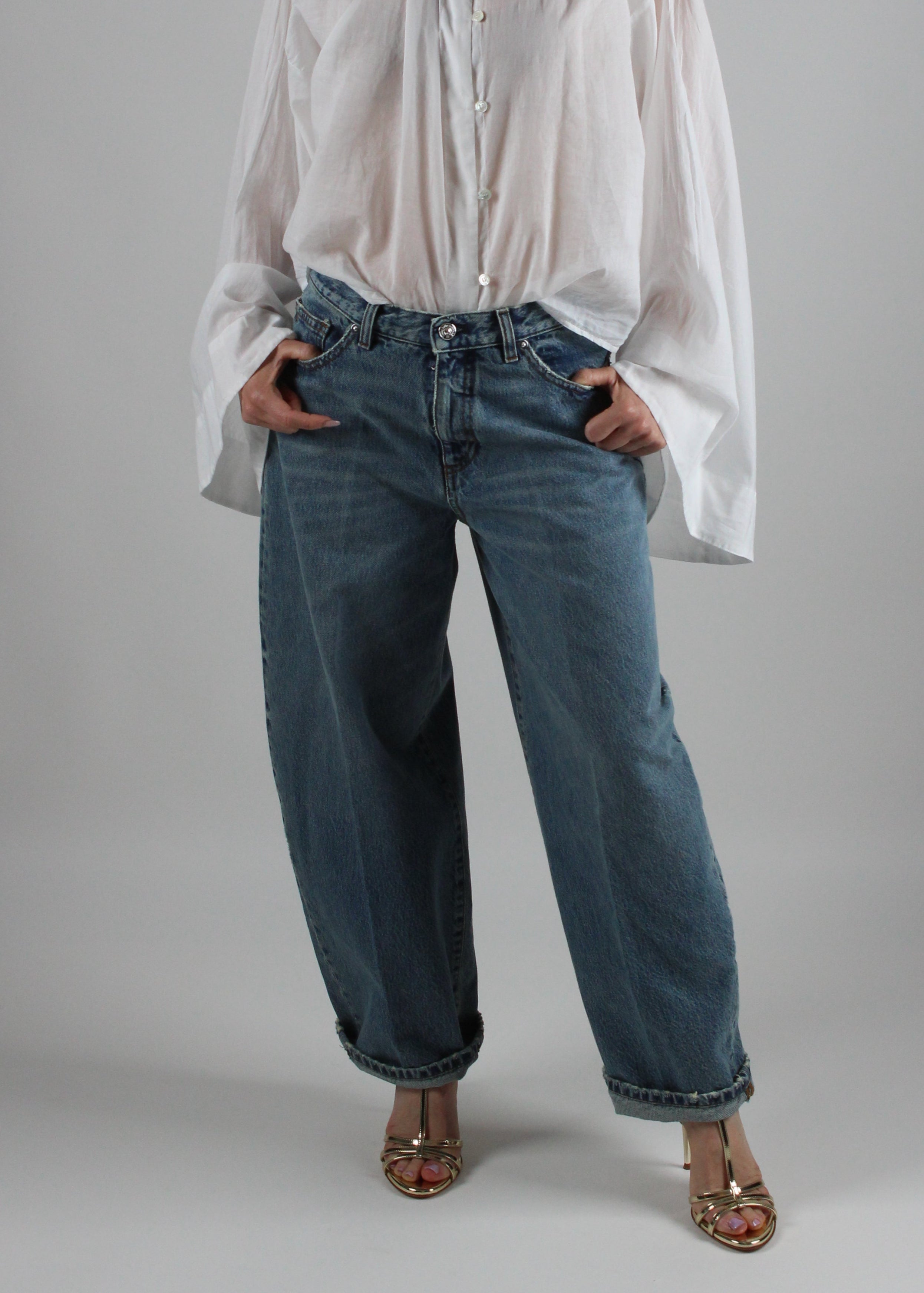 SS25-ENA01-J14-EP01 JEANS CARROT NINE IN THE MORNING - MODELLO MILENA