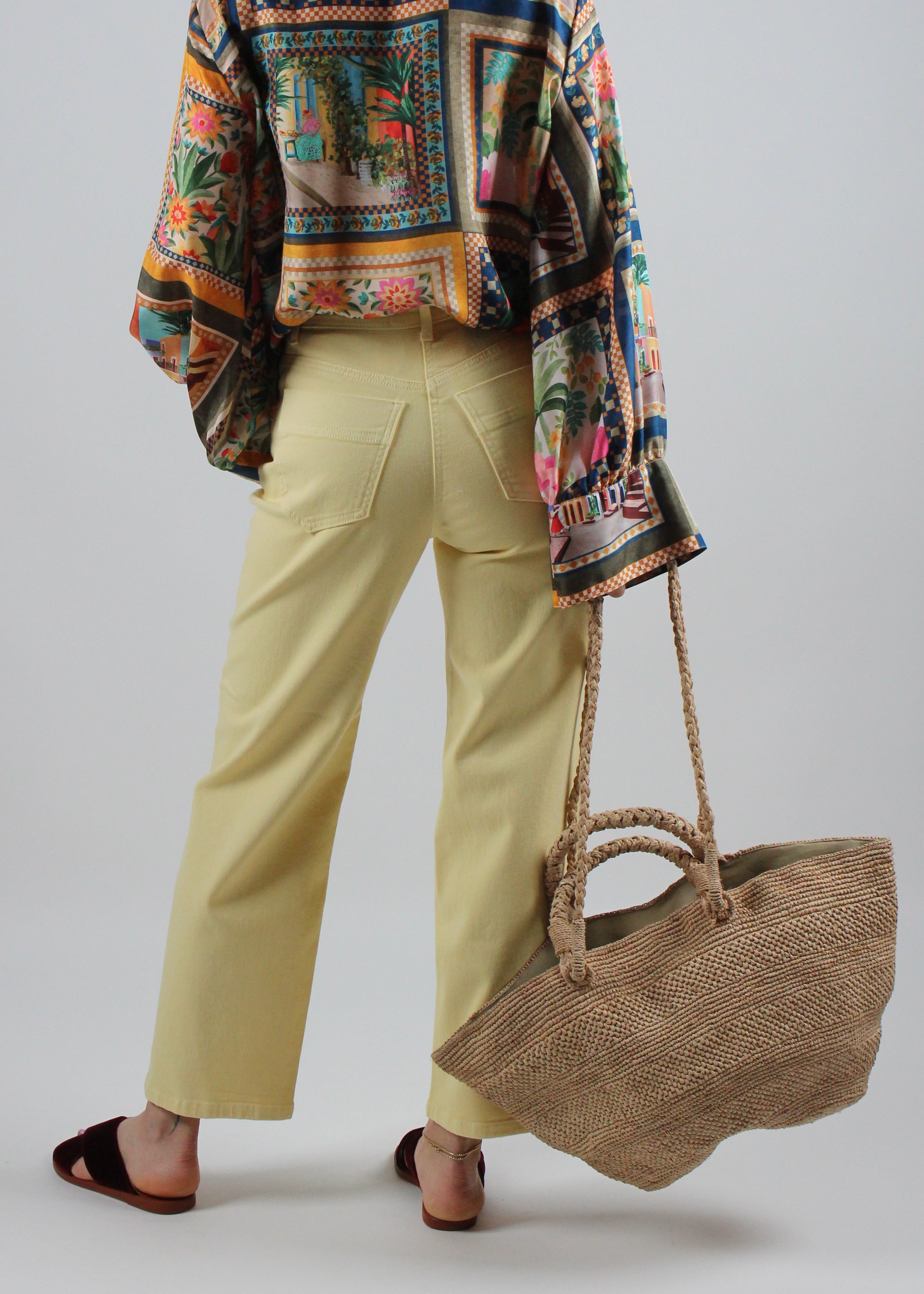 PJ87D51E2 JEANS IN COTONE TINTO CON CHARM LOGATO COLORE LEMONADE