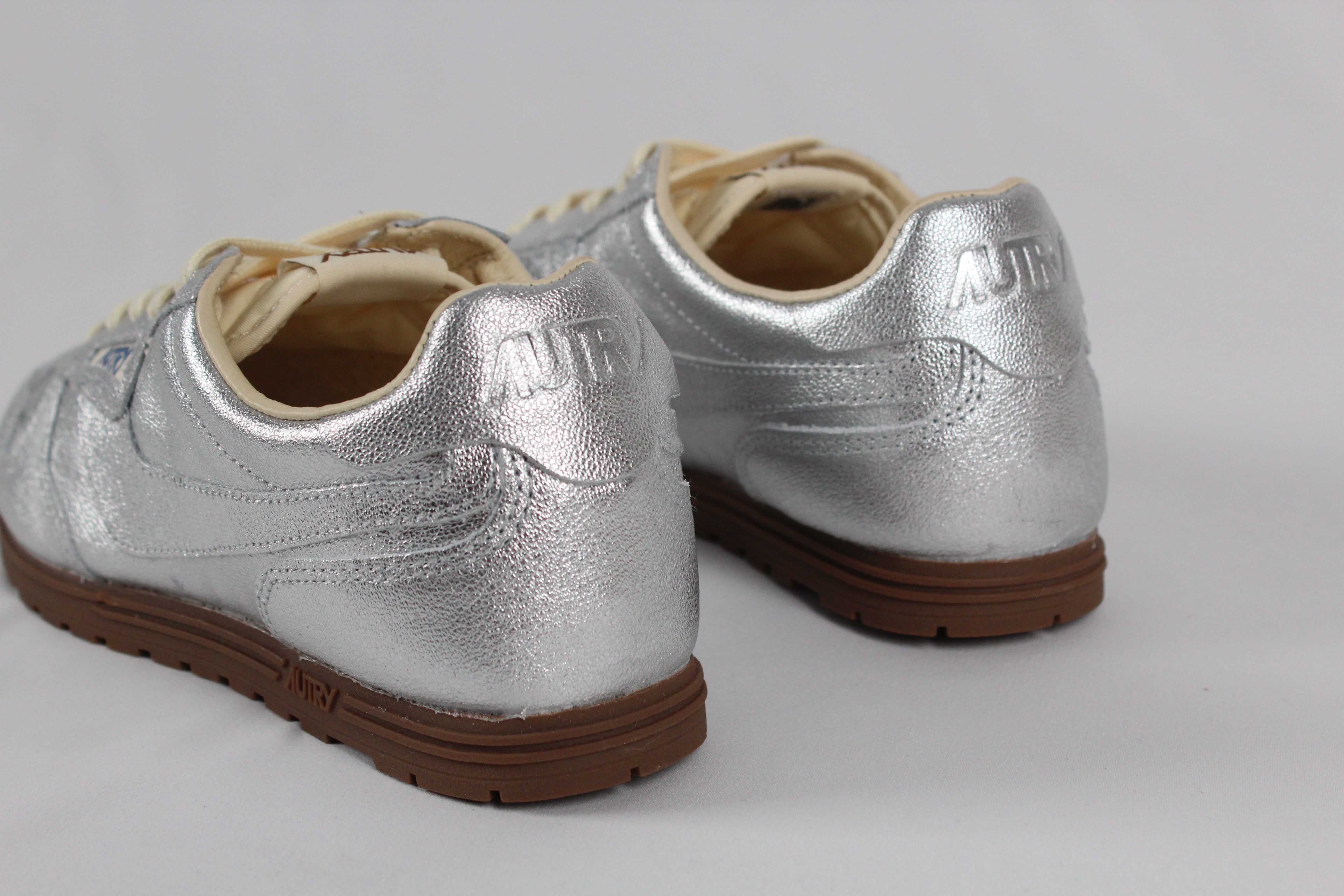 AI/SS25 WSLW-TO01 SNEAKERS WINDSPIN LAMLEA/NYL SILV/IVORY