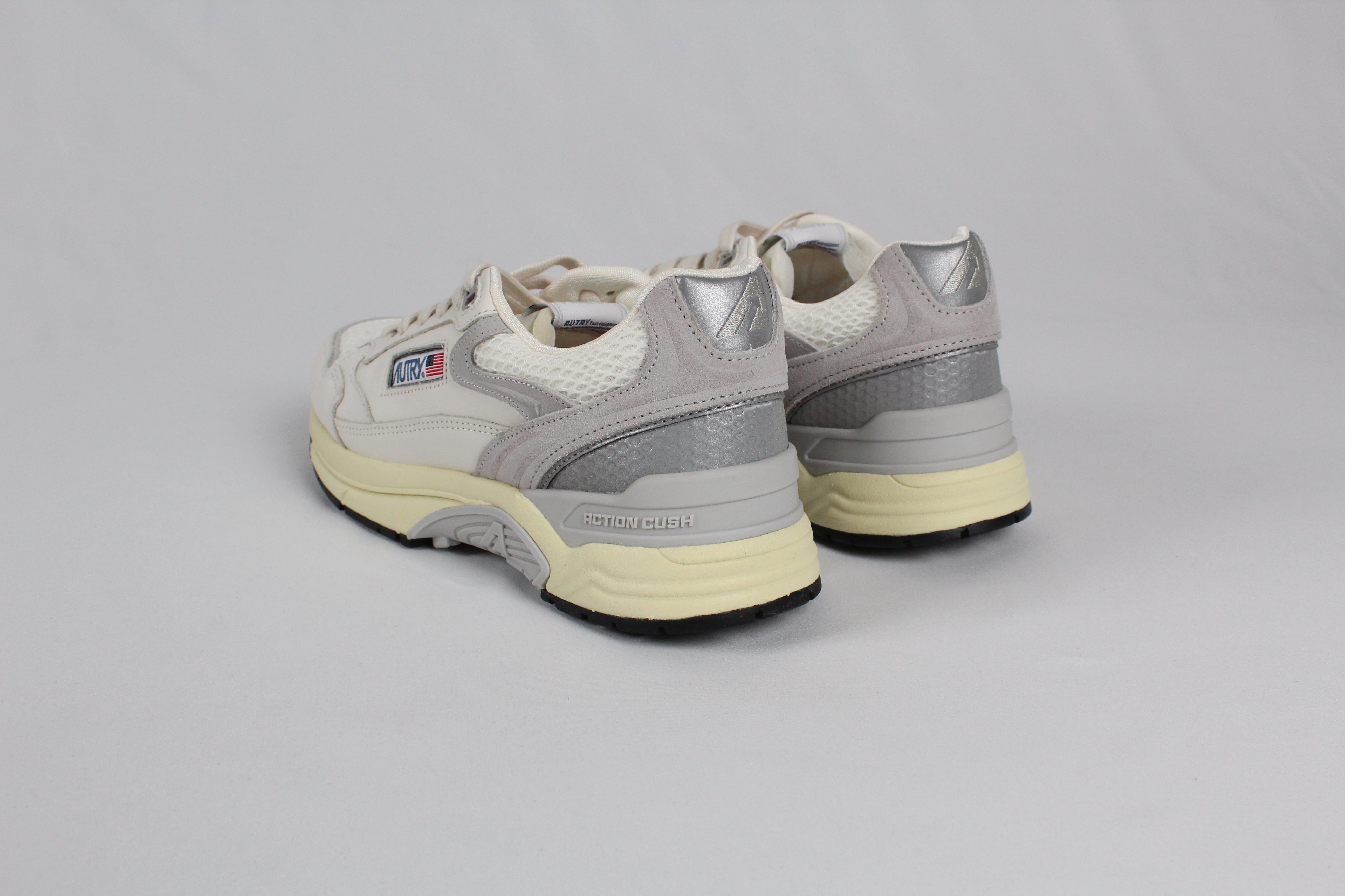 AI/SS25 HYLM-GN01 SNEAKERS HUPERWAY GOASUE/MESH WHT/GREY