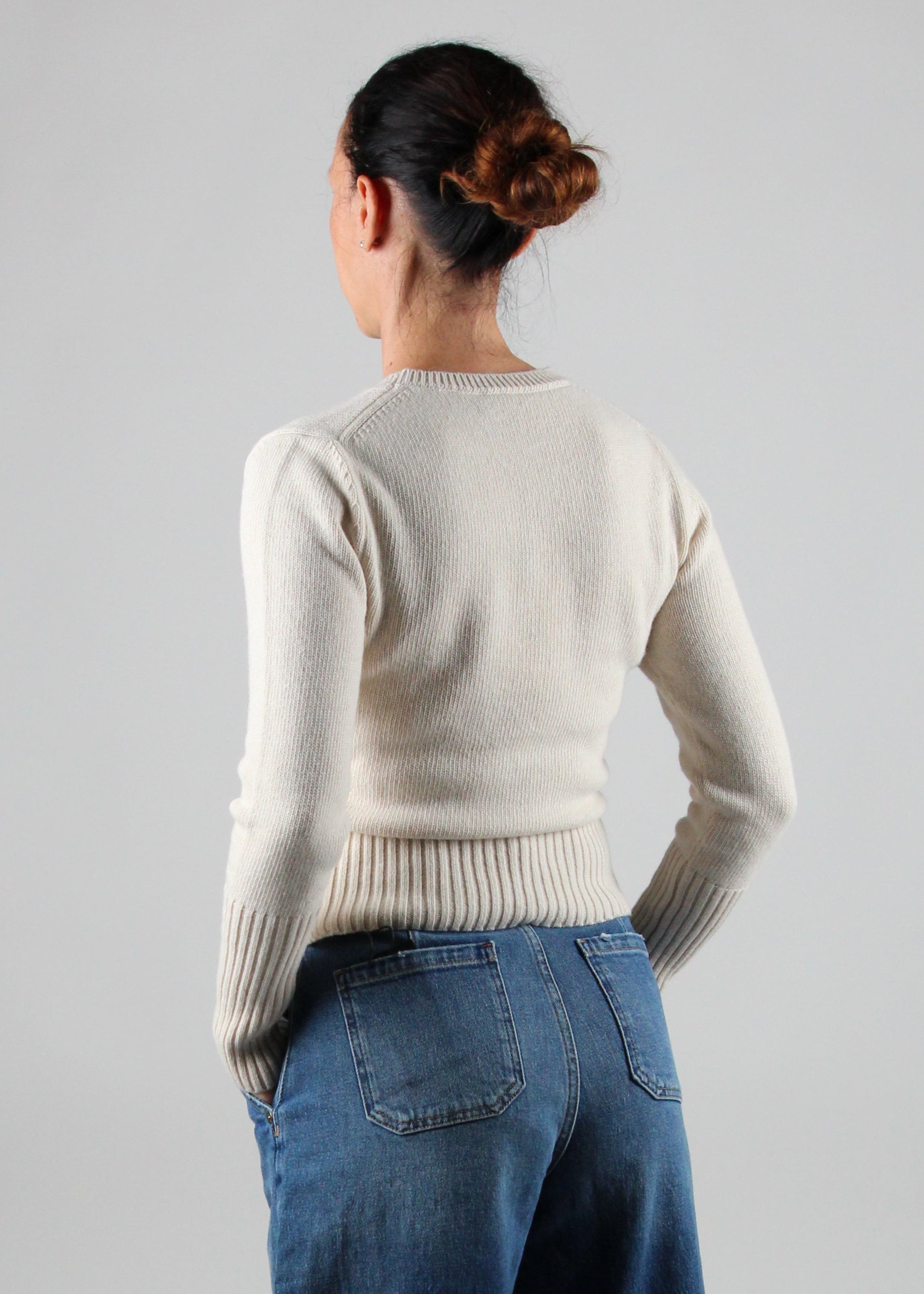 FW25-2523366344 CAPANNA MAGLIA IN MISTO CASHMERE E VISCOSA AVORIO