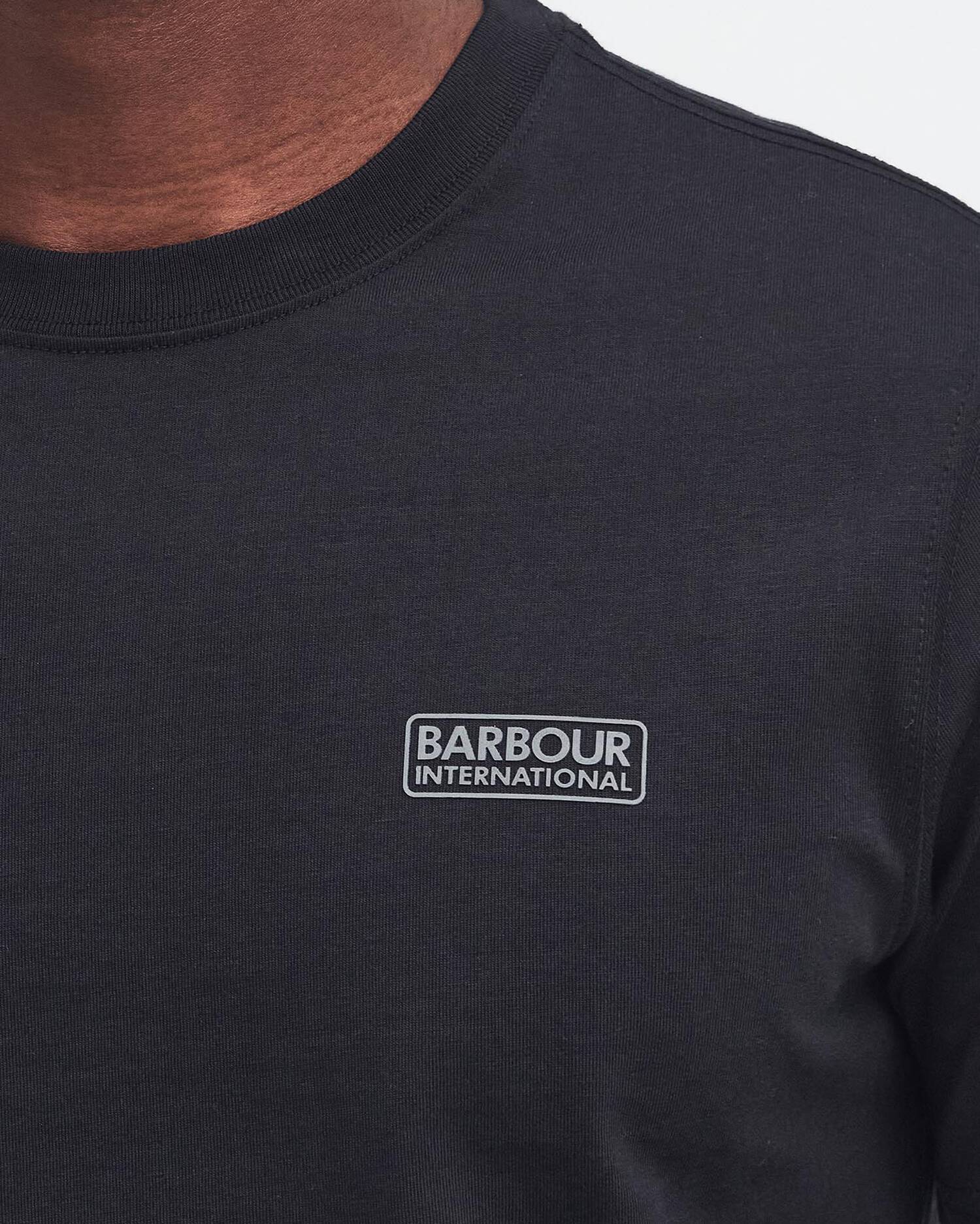 SS26-MTS0141 TSHIRT LOGO BARBOUR NERO