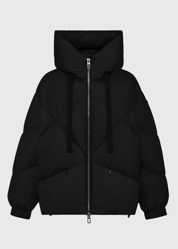 FW25-PEGGIE-APRICA PiUMINO CORTO OVERSIZE CON CAPPUCCIO COLORE NERO