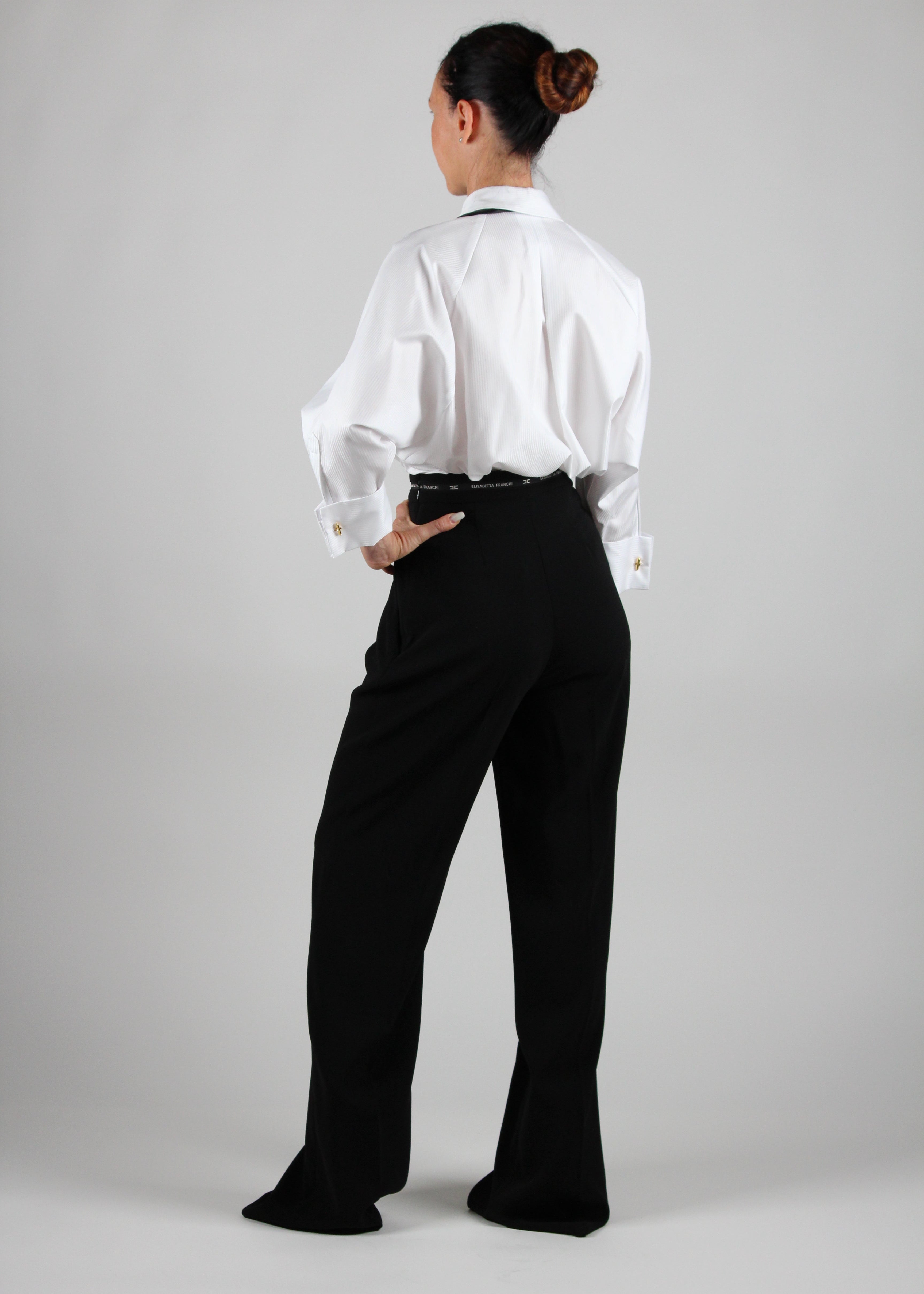 FW25-TU05656E2 TUTA IN POPELINE E CRÊPE LEGGERO COLORE BIANCO-NERO