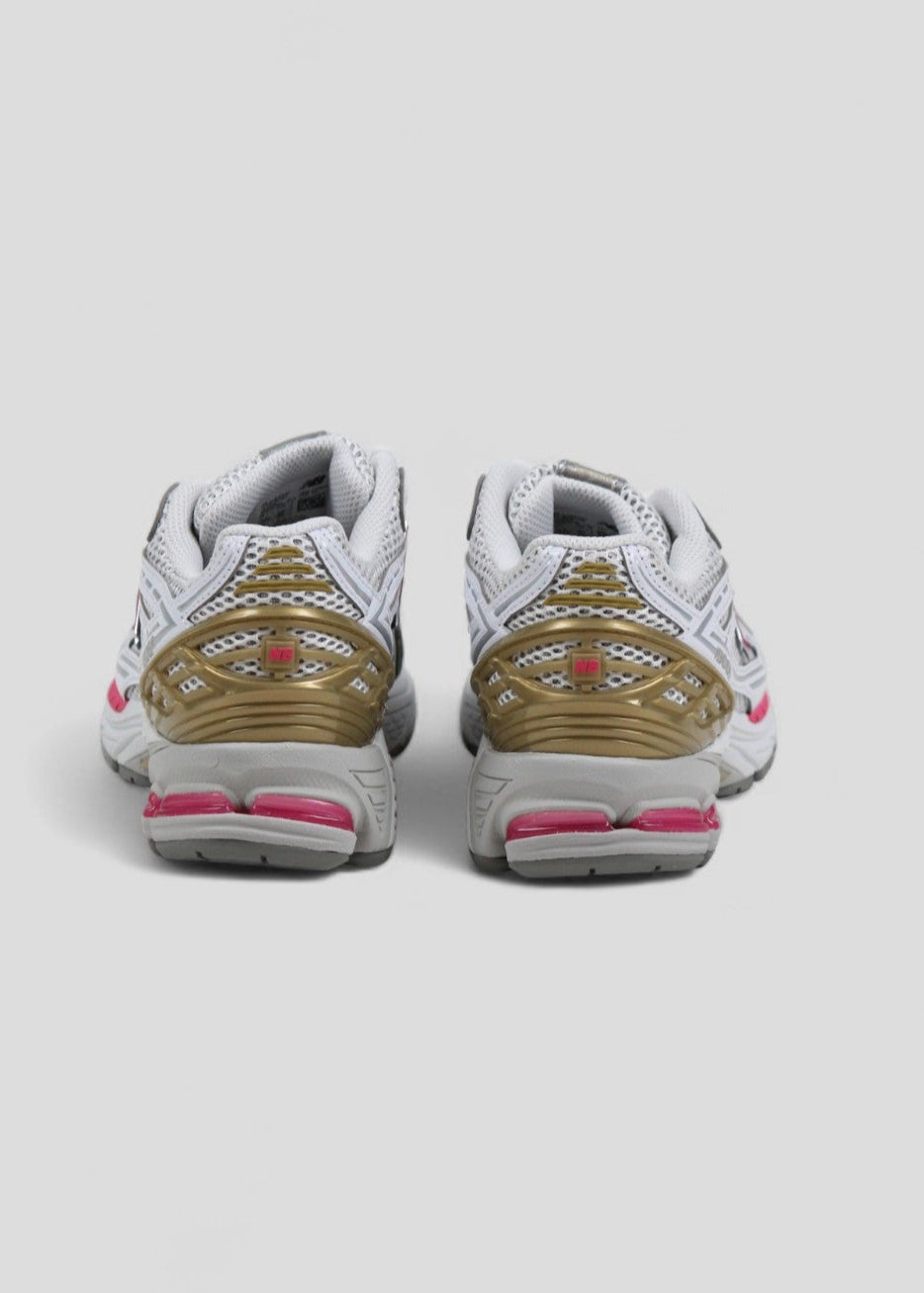 SS25 U1906RCH SNEAKERS IN PELLE SINTETICA COLORE SILVER ORANCE