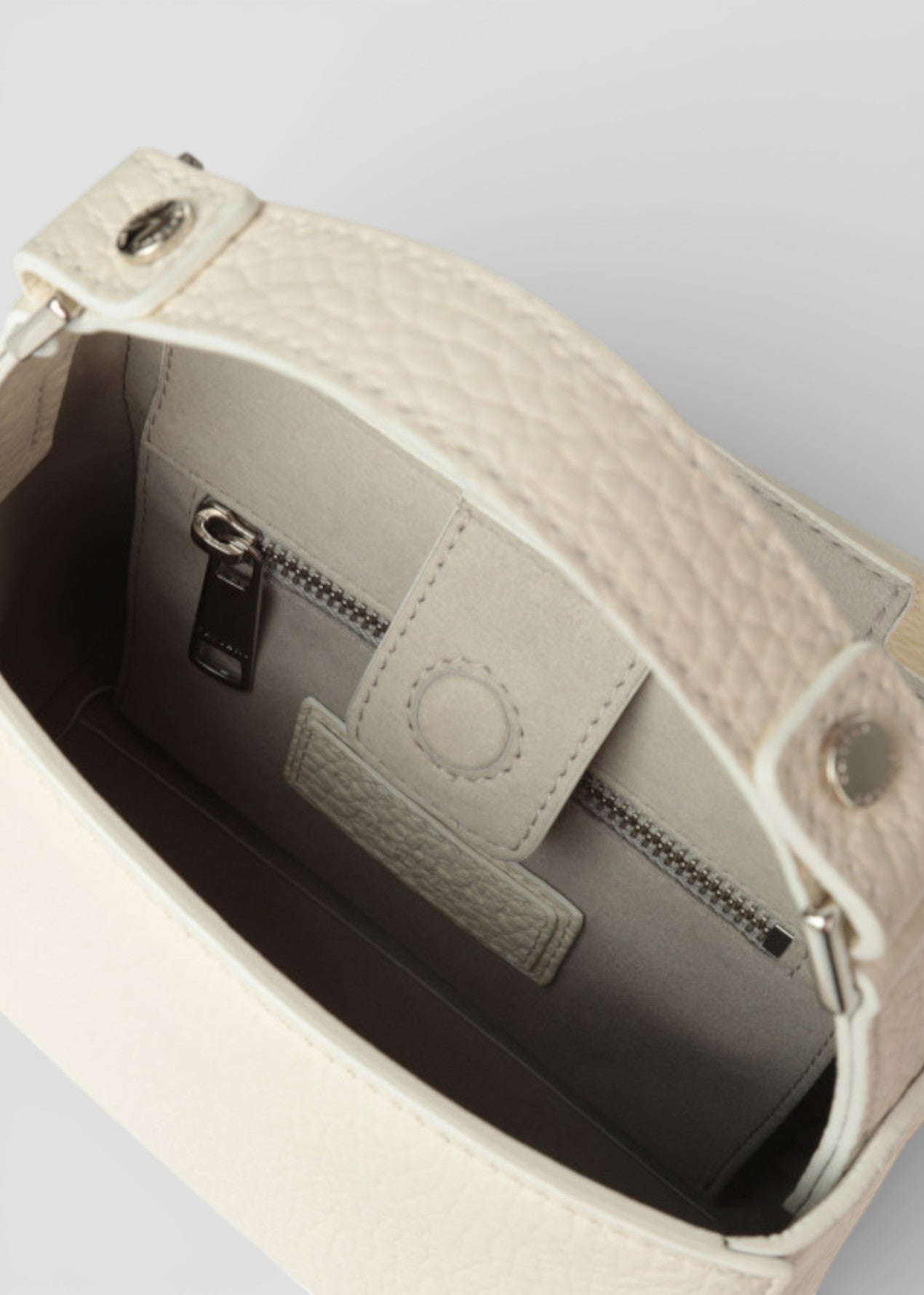 SS26-B02019-SOF BORSA SVEVA SOFT MINI A MANO IN PELLE CON TRACOLLA BIANCO