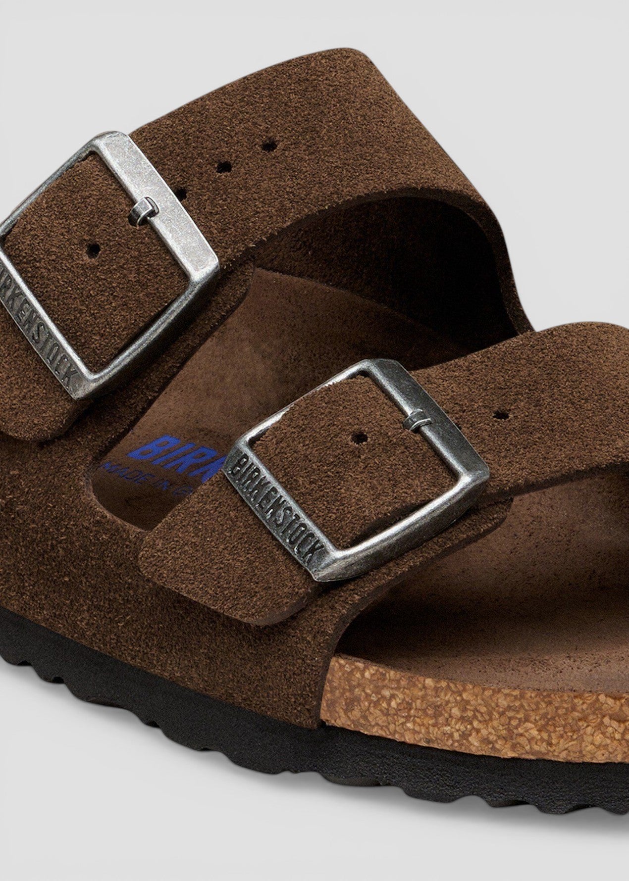1031640  ARIZONA SFB CARAFE TONAl SUEDE LEATHER