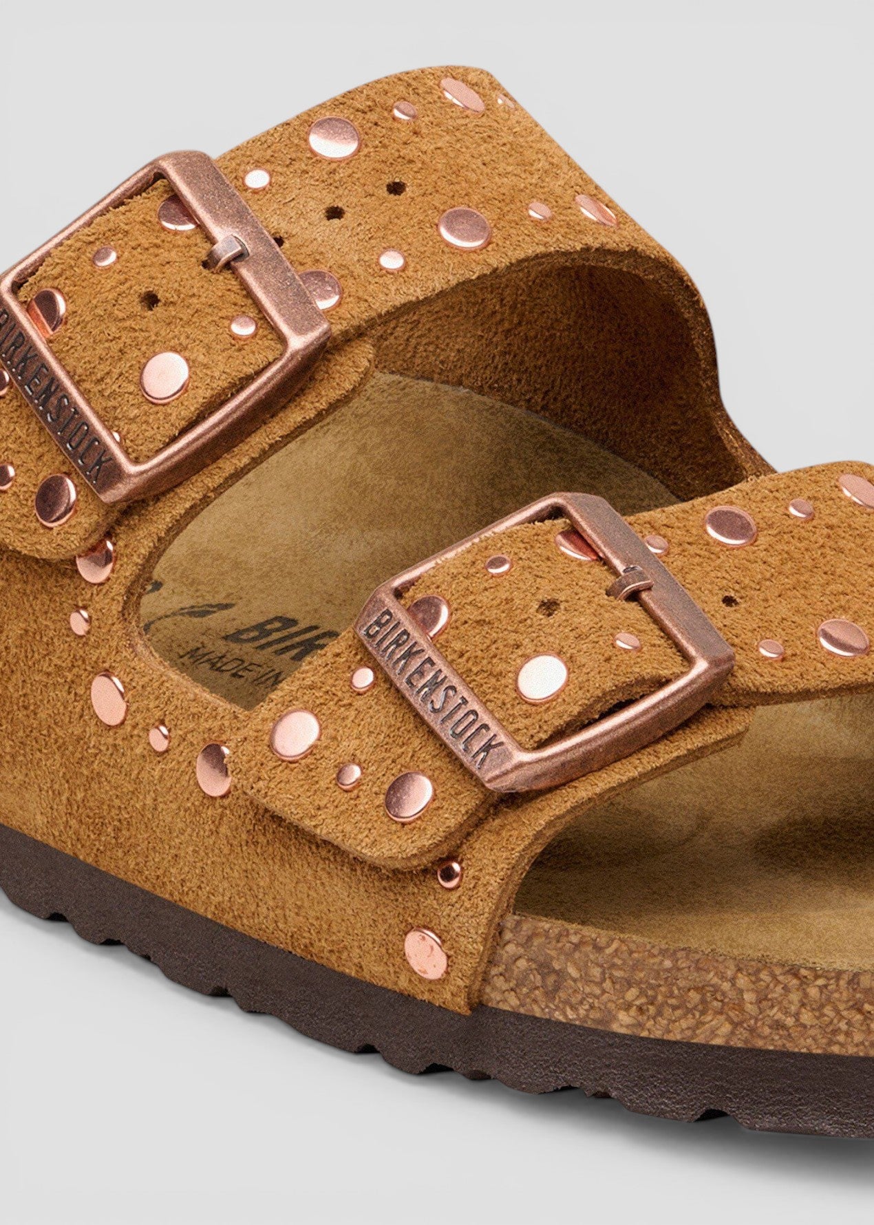 1031731 ARIZONA DONNA RIVET MINK SUEDE LEATHER
