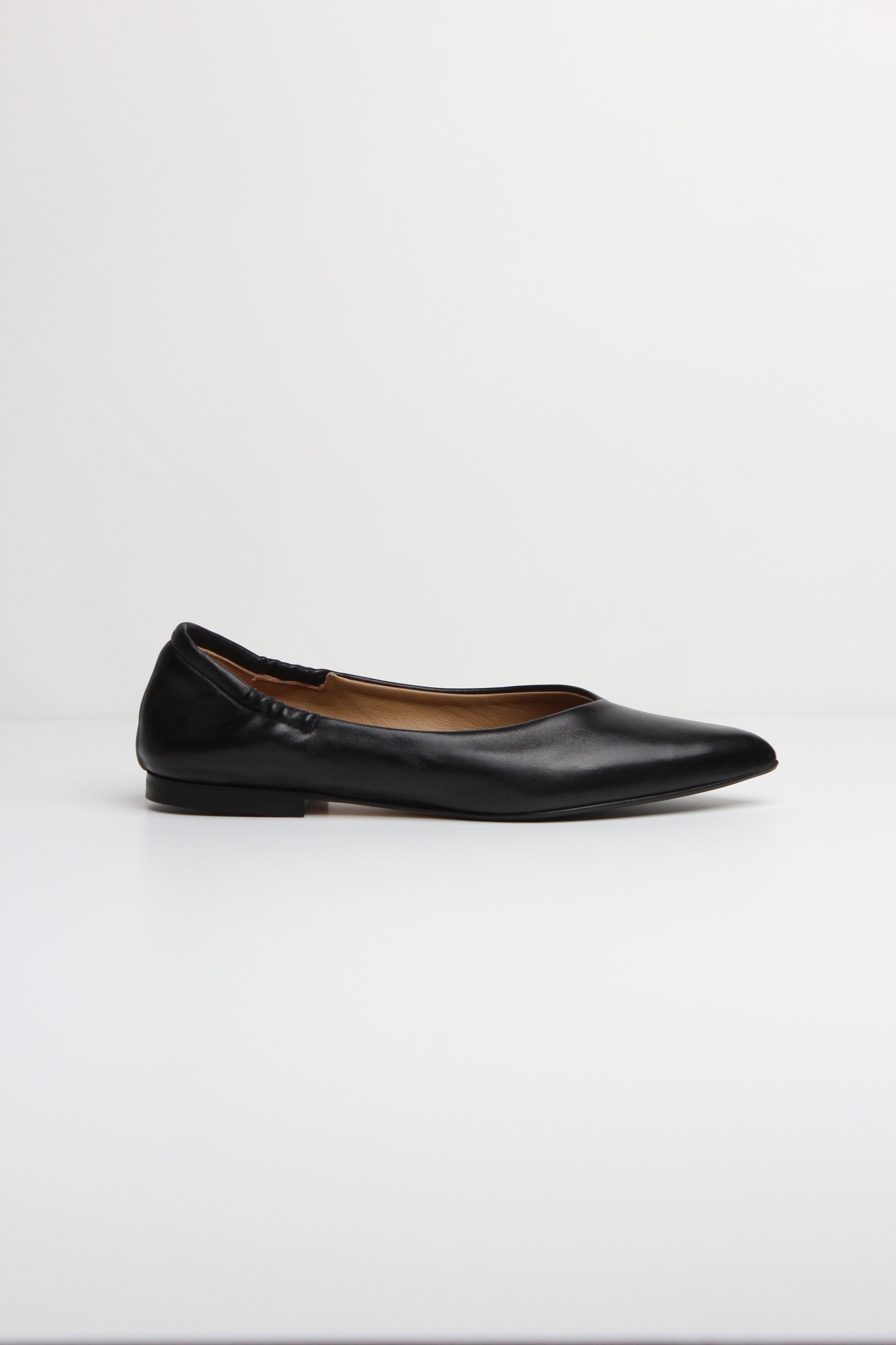 FW25 1403  BALLERINA IN NAPPA NERA