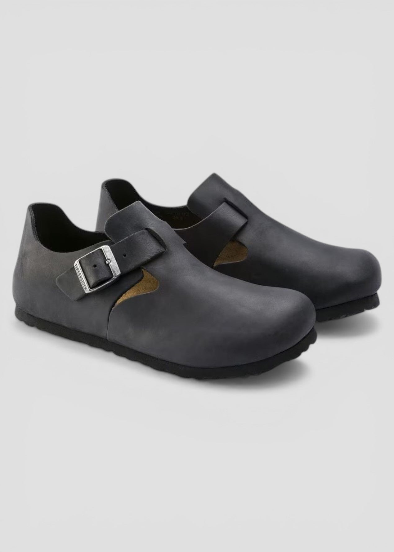 0166543 LONDON BLACK OILED LEATHER