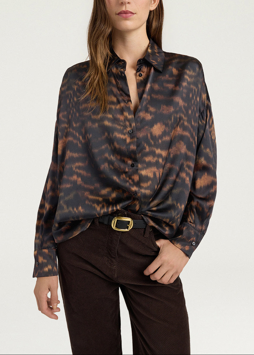 MOSH017-26204MO-9140  CAMICIA FLAU IN RASO STRETCH DI SETA STAMPATA - NERO/CARAMELLO