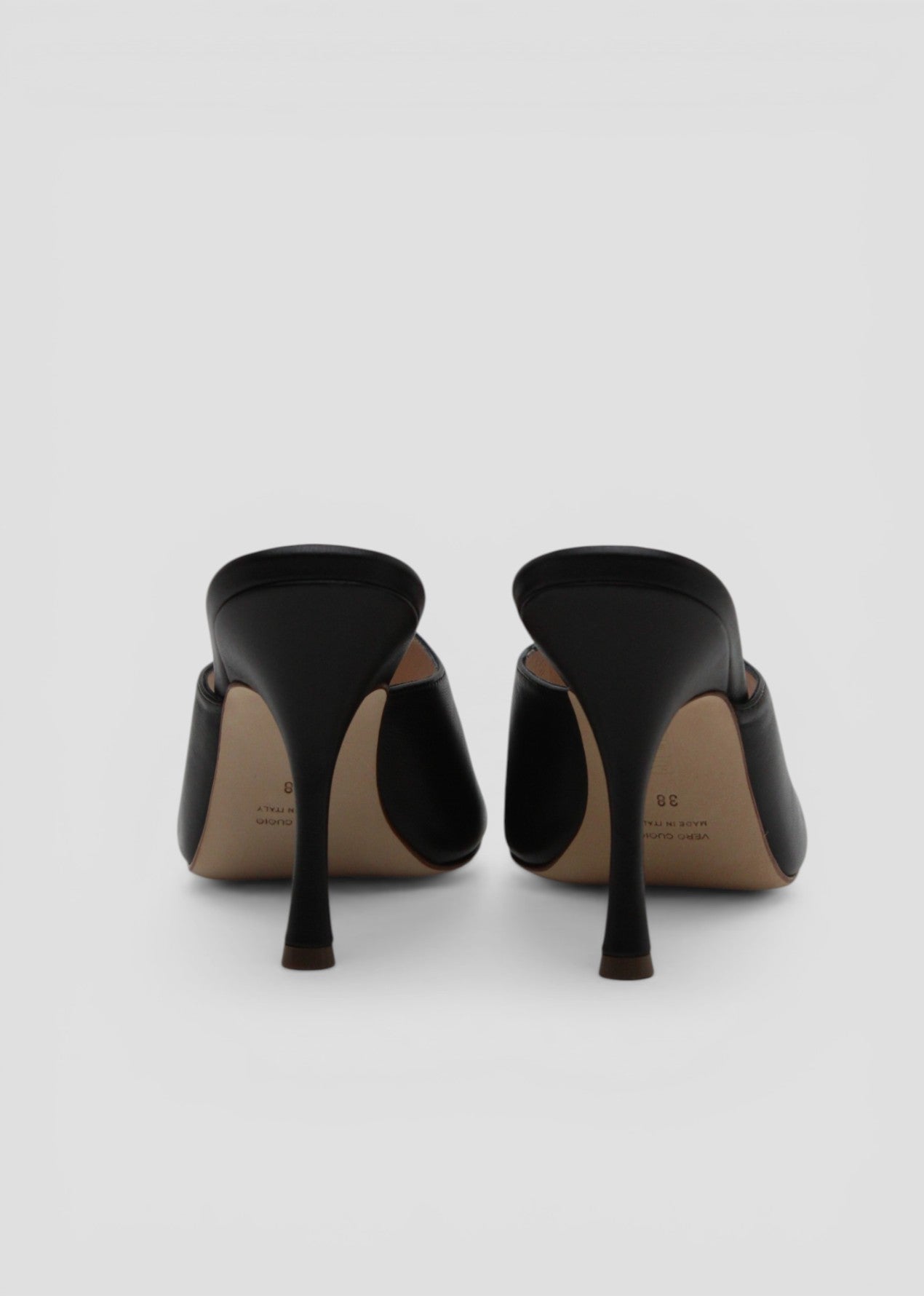 SS26-3820 SANDALO IN  NAPPA TESTA DI MORO