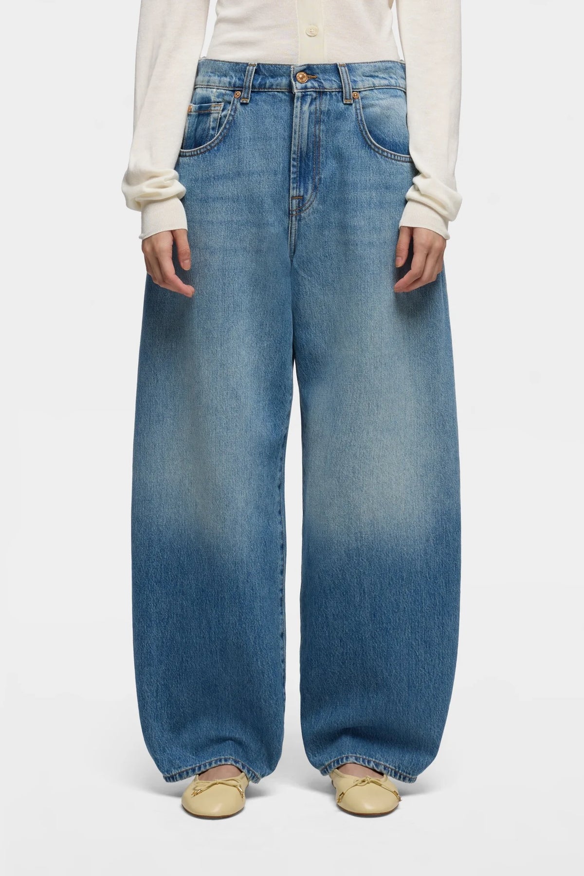 7UF70E52-U73NX  JEANS BONNIE CURVILINEAR  SKYFROST