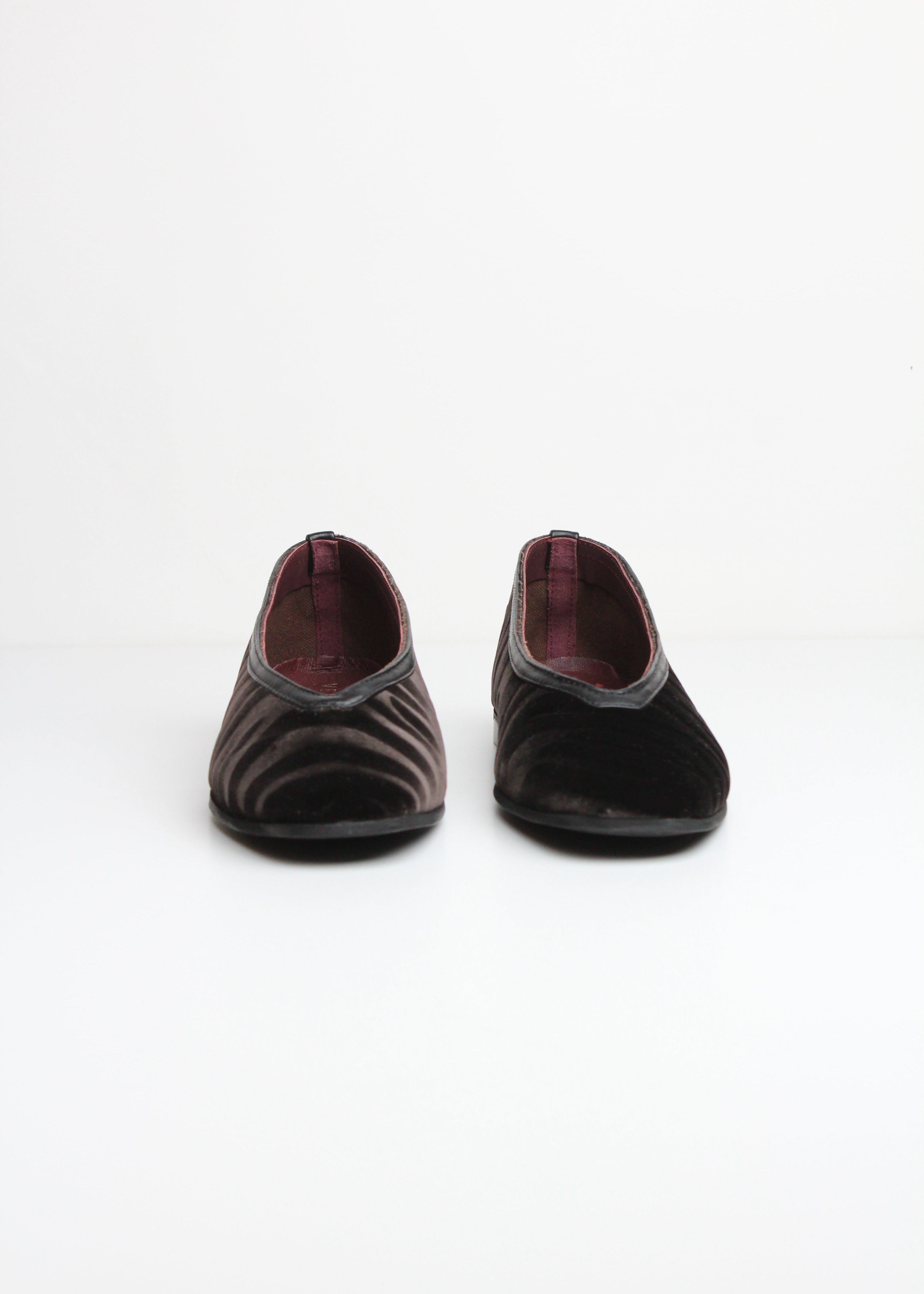 FW25-984  BALLERINA IN CAMOSCIO TESTA DI MORO CON EFFETTO ZEBRATO – VERSILIA | MADE IN ITALY
