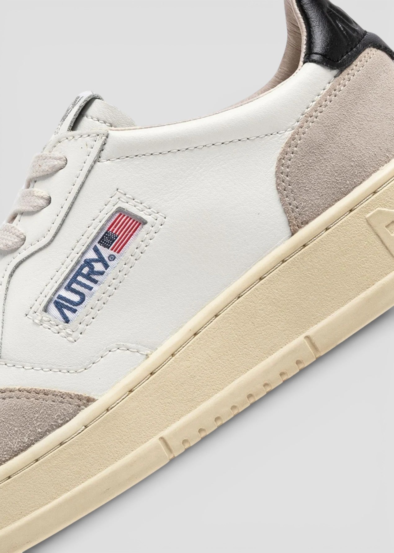 SS26-AULM-LS21 SNEAKERS MEDALIST LEATHER/SUEDE  WHITE/BLACK