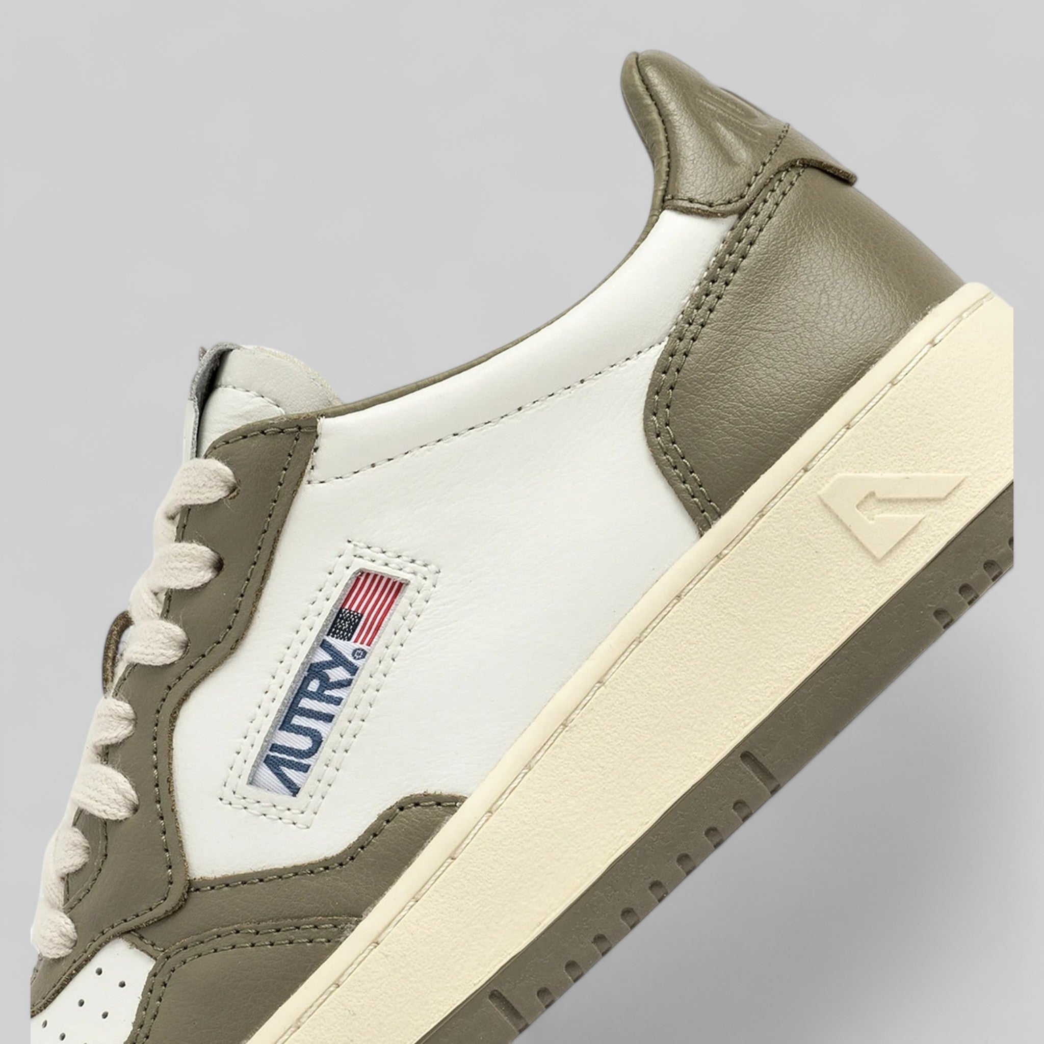 SNEAKERS AULM-WB54 MEDALIST LOW  LEAT/LEAT  WHT/CVRT GR