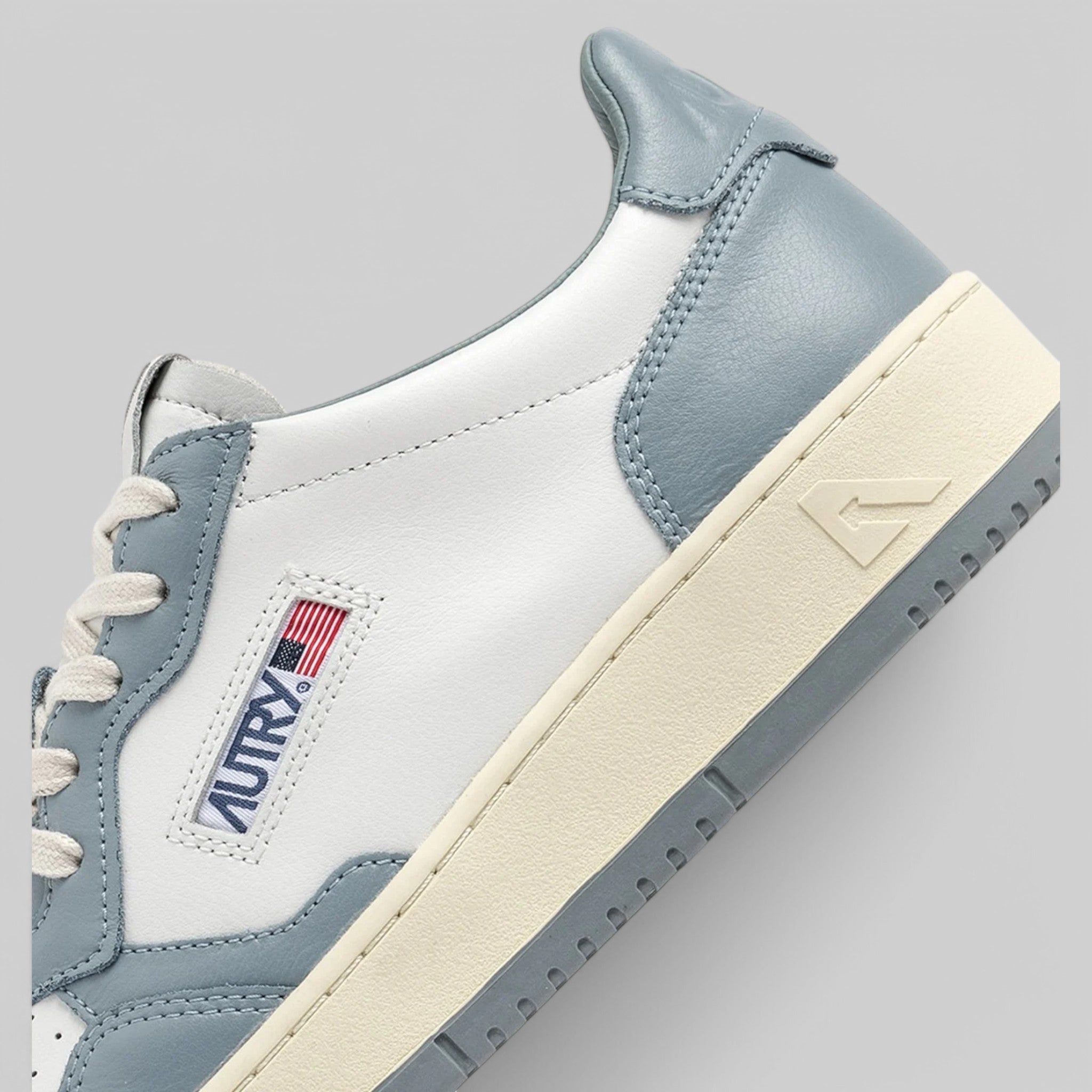 SNEAKERS AULM-WB56 MEDALIST LOW  LEAT/LEAT  WHT/SILVBLUE