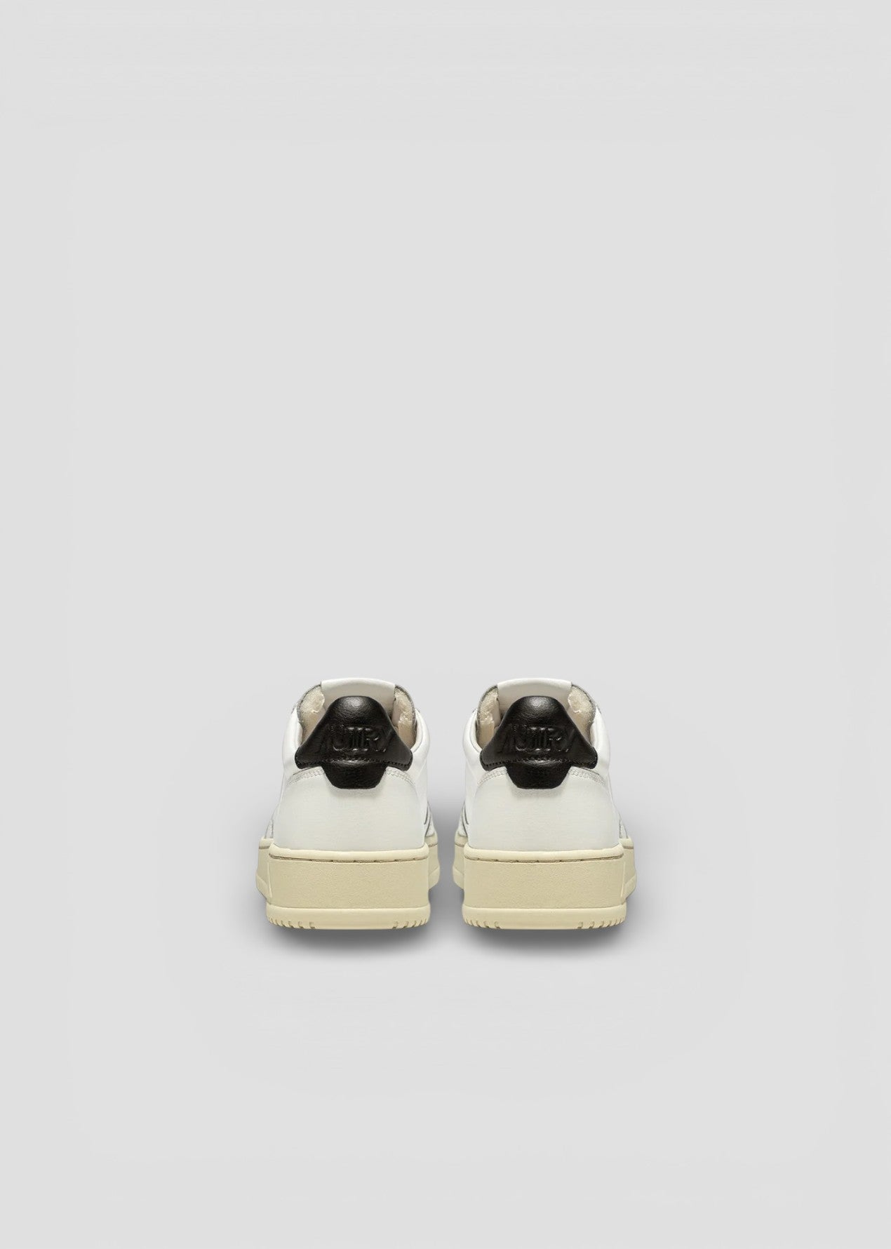 AULW-LL22  SNEAKERS DONNA MEDALIST LEATHER/LEATHER WHITE /BLACK