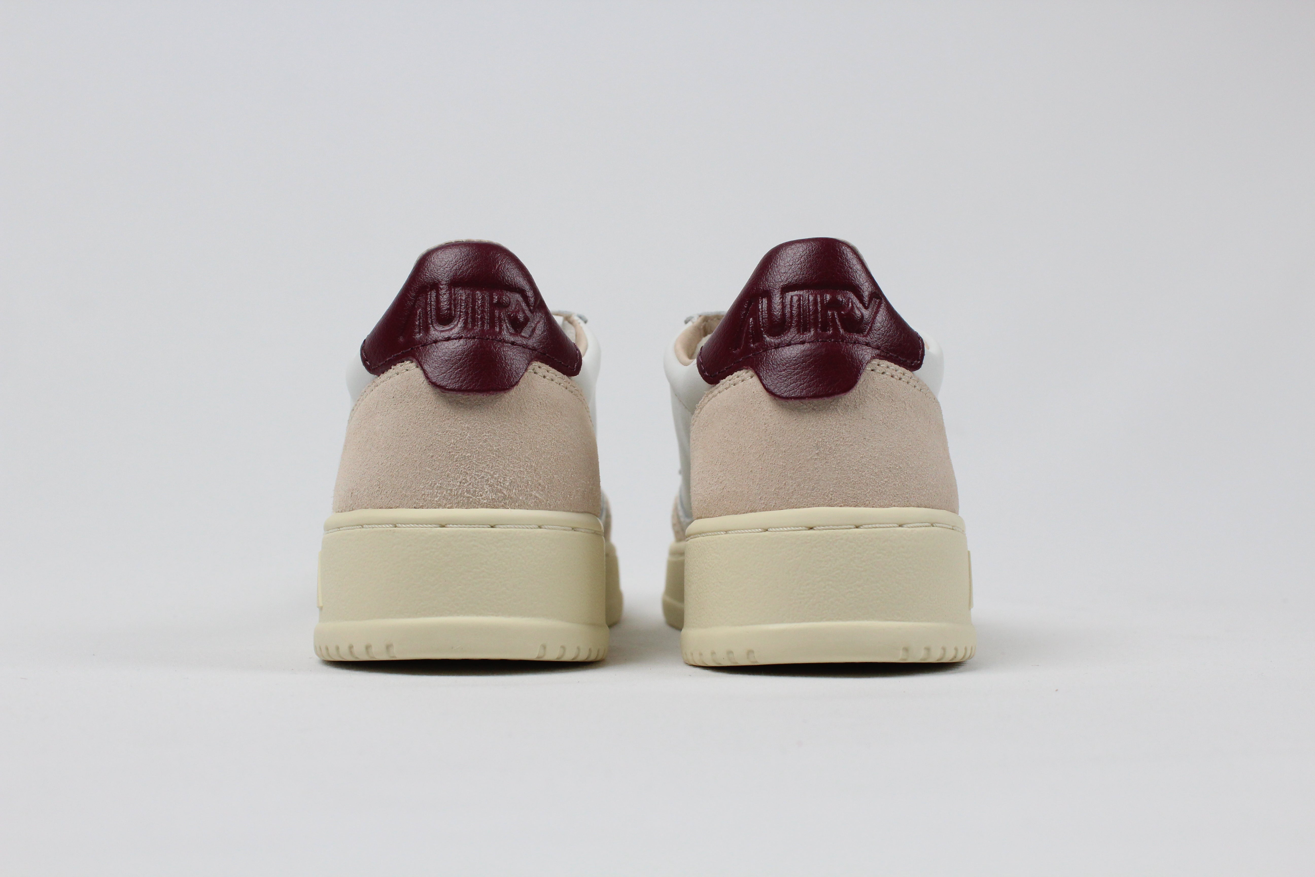 FW25 AULW-LS03  SNEAKERS MEDALIST LEAT/SUEDE WHT/BURGUND