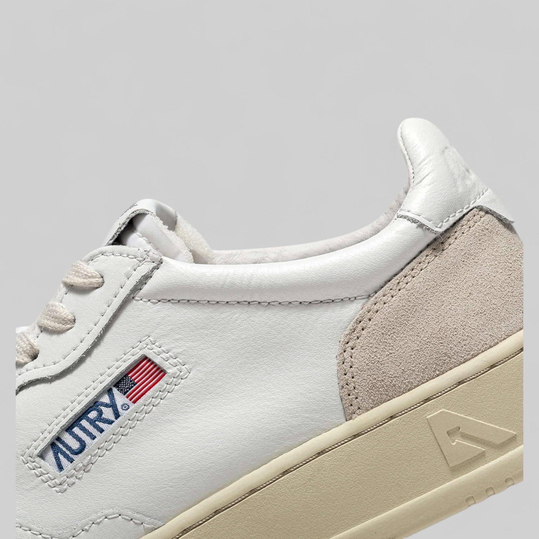 SNEAKERS AULW-LS33 MEDALIST LOW IN LEAT/SUEDE  BIANCA