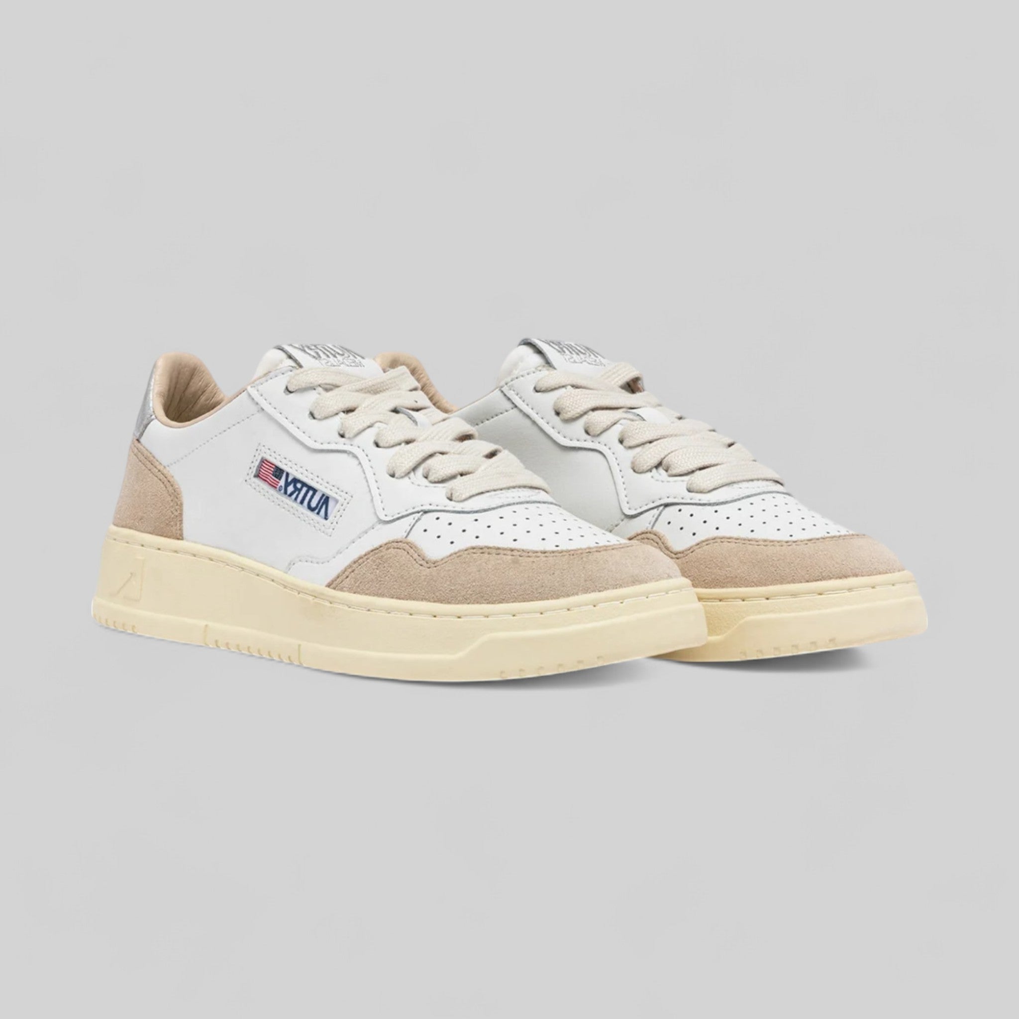 SNEAKERS AULW-LS74 MEDALIST LOW IN PELLE E SUEDE BIANCA E ARGENTO
