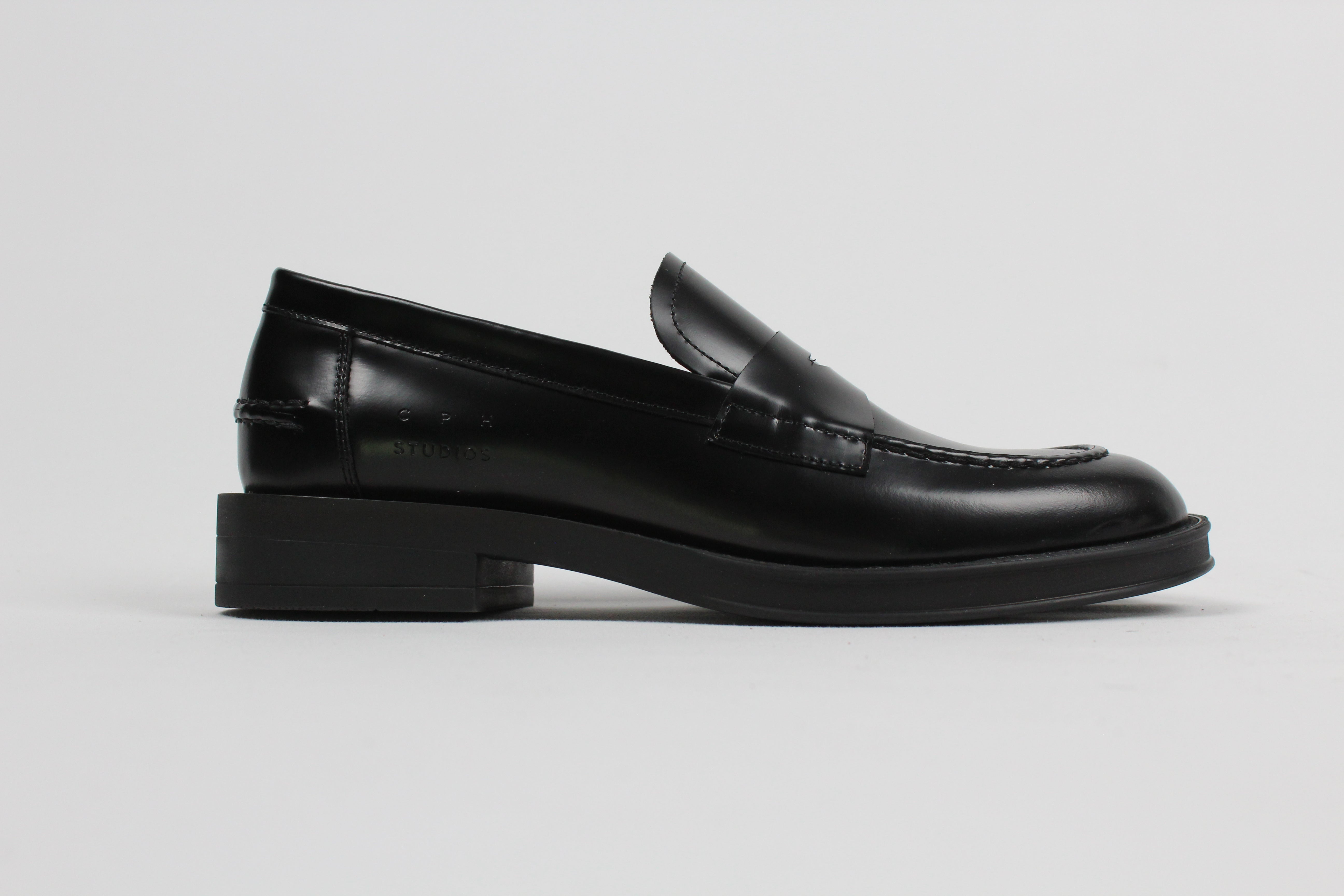 CHP337/LEA   MOCASSINO IN PELLE COLORE NERO