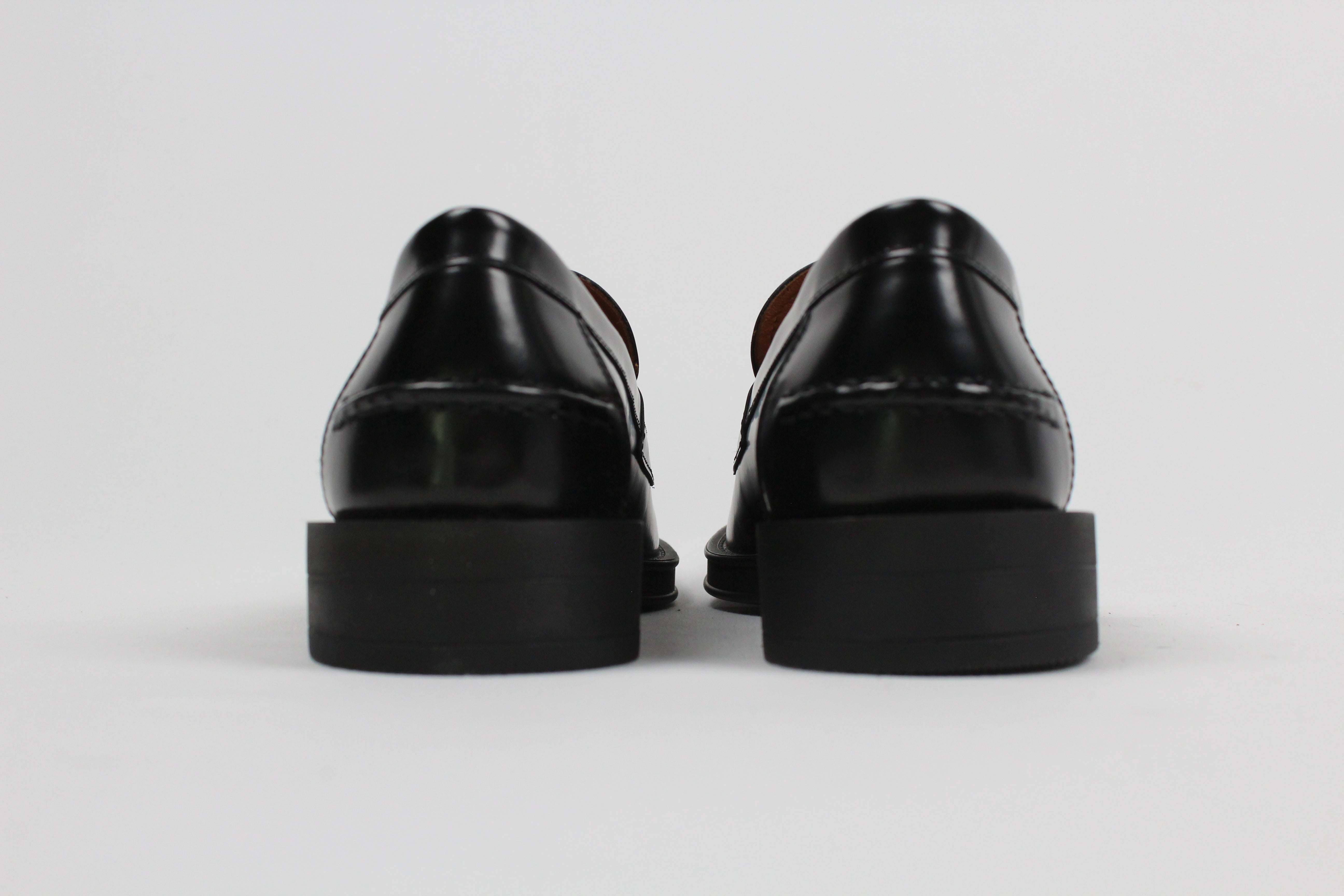 CHP337/LEA   MOCASSINO IN PELLE COLORE NERO