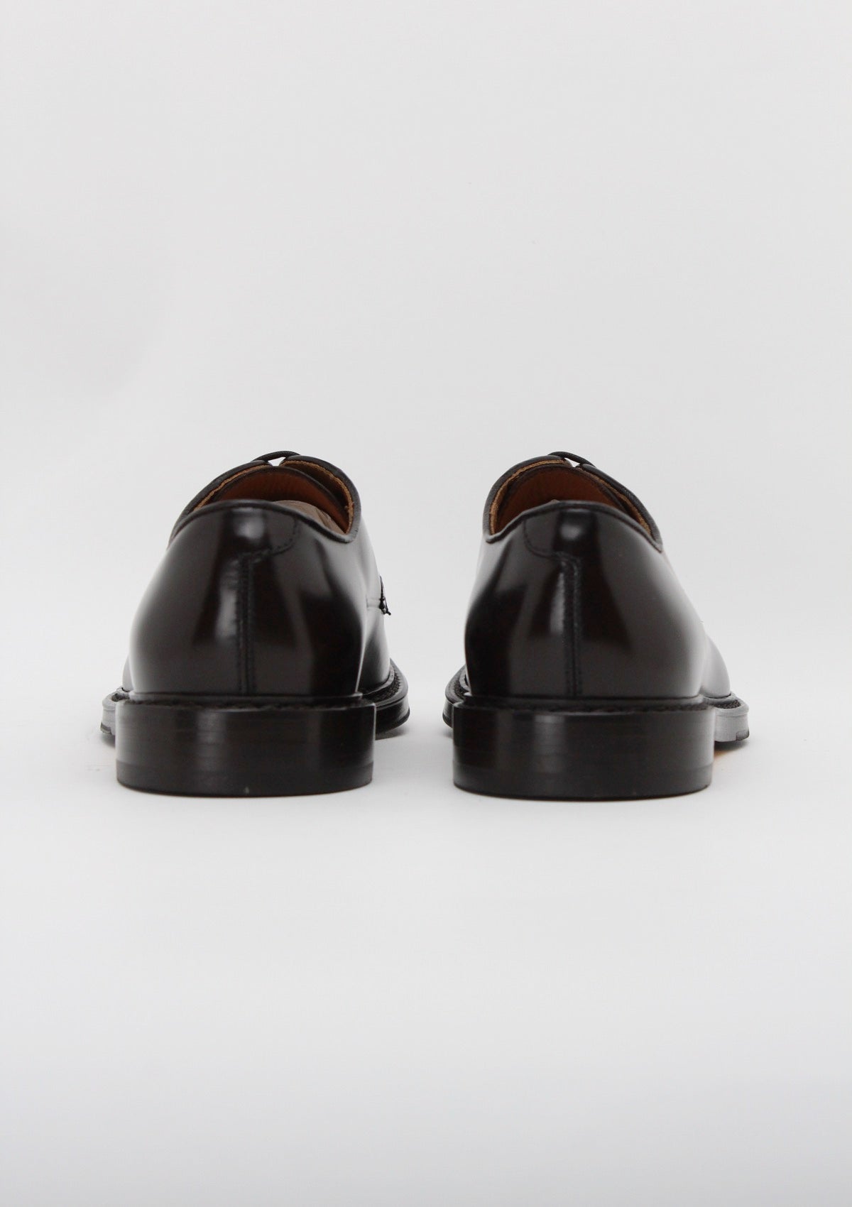 DU1385SIEWUF007TM02  DOUCAL'S – SCARPA DERBY IN PELLE COLOR EBANO