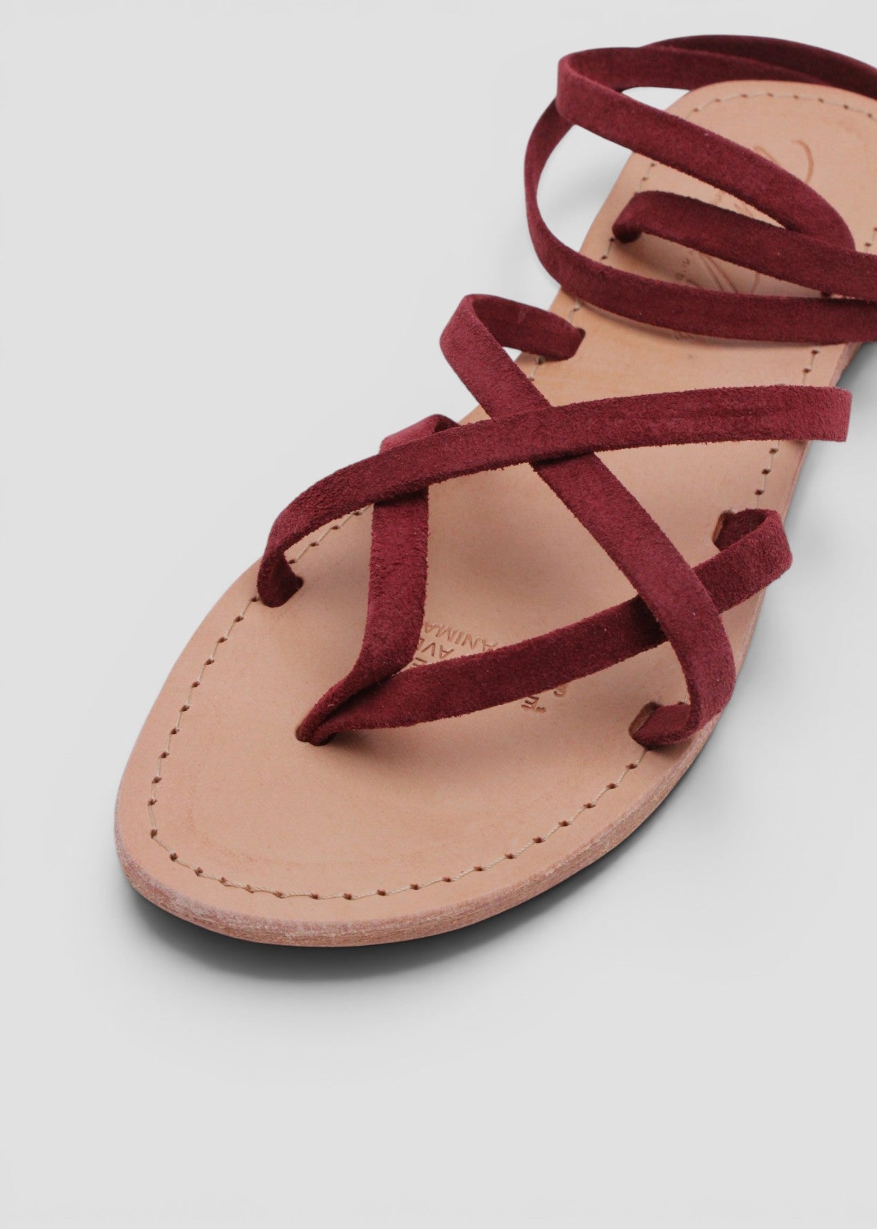 GISELLA – SANDALO INFRADITO MODELLO SCHIAVA IN SUEDE BORDEAUX