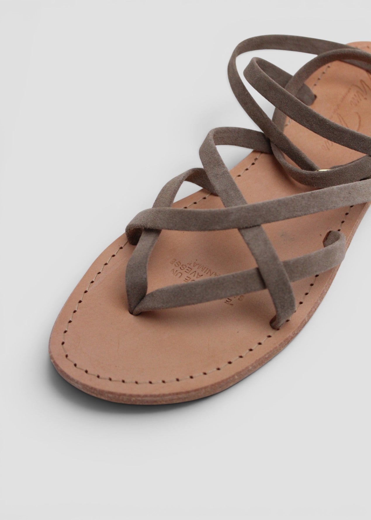 GISELLA – SANDALO INFRADITO MODELLO SCHIAVA IN SUEDE CAPPUCCINO