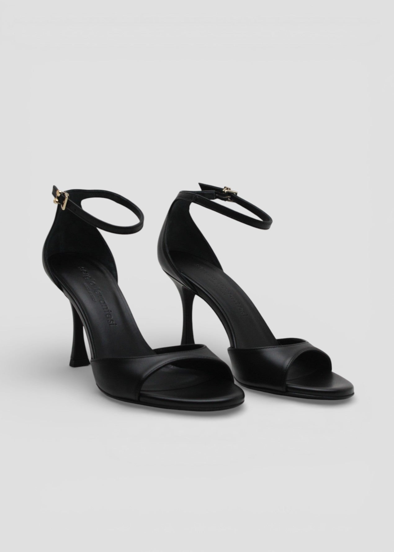 SS26-HOPE6 SANDALO  TRYDE NERO