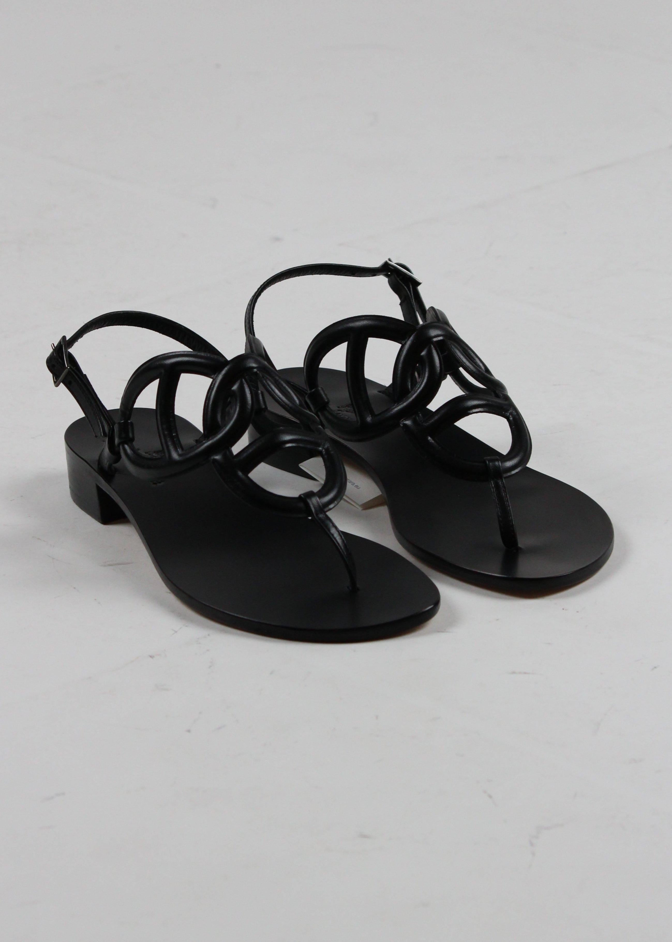 SS25-3311/C-T20 SANDALO CAPRESE IN  NAPPA  NERO