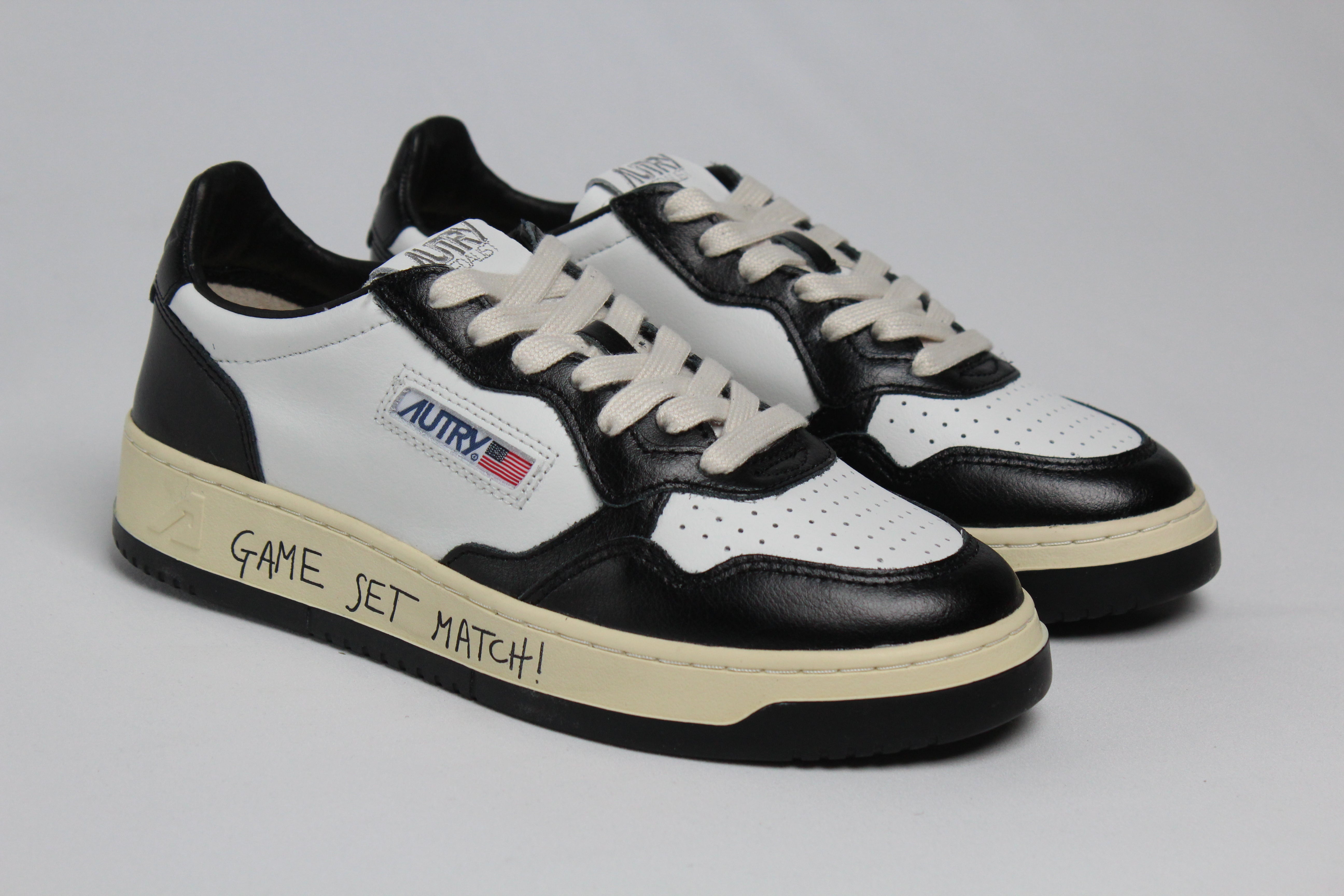 AI/SS25 AULW-BH02  SNEAKERS MEDALIST MATCH/BIC WHT/BLACK