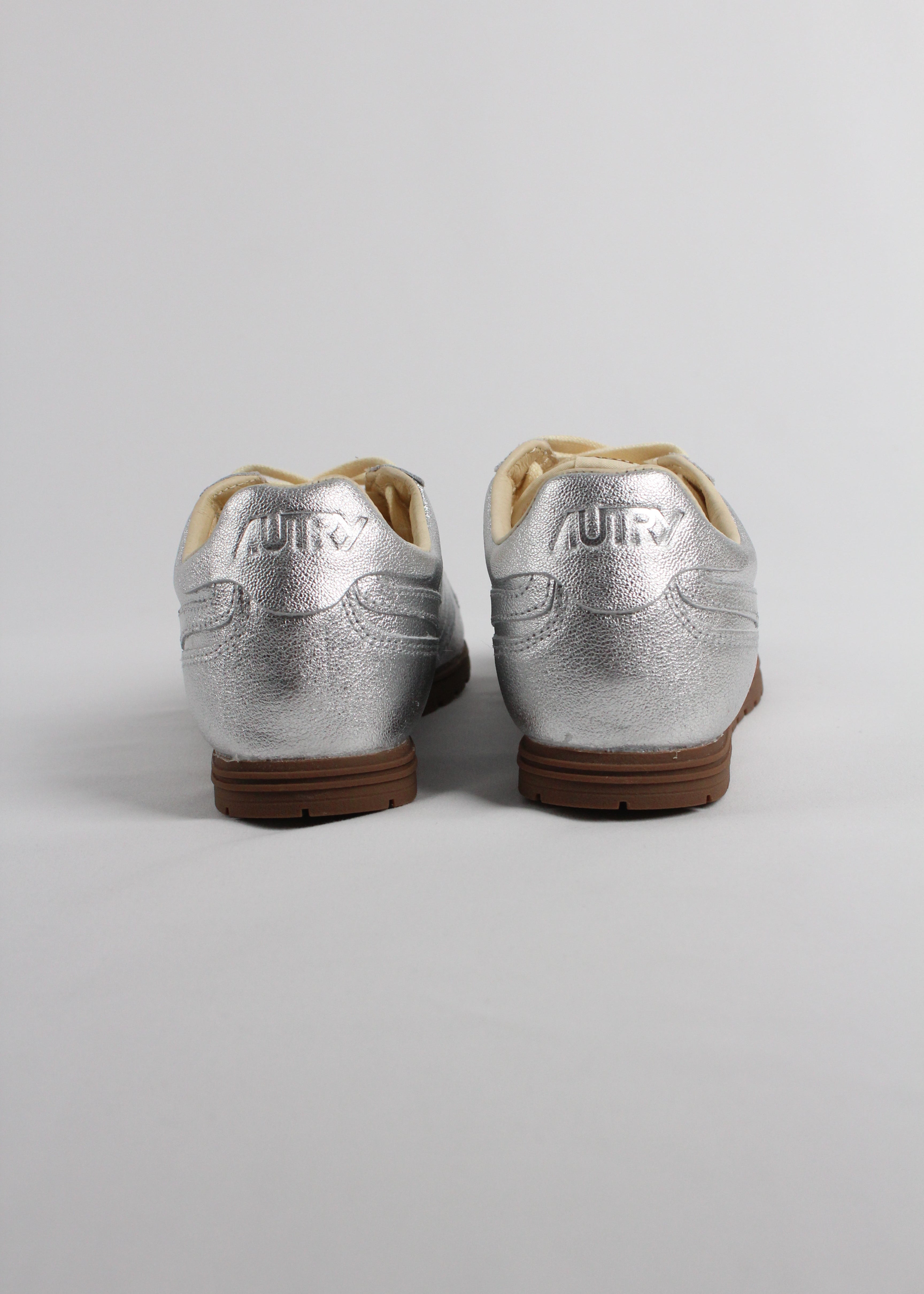 AI/SS25 WSLW-TO01  SNEAKERS  WINDSPIN  LAMLEA/NYL  SILV/IVORY