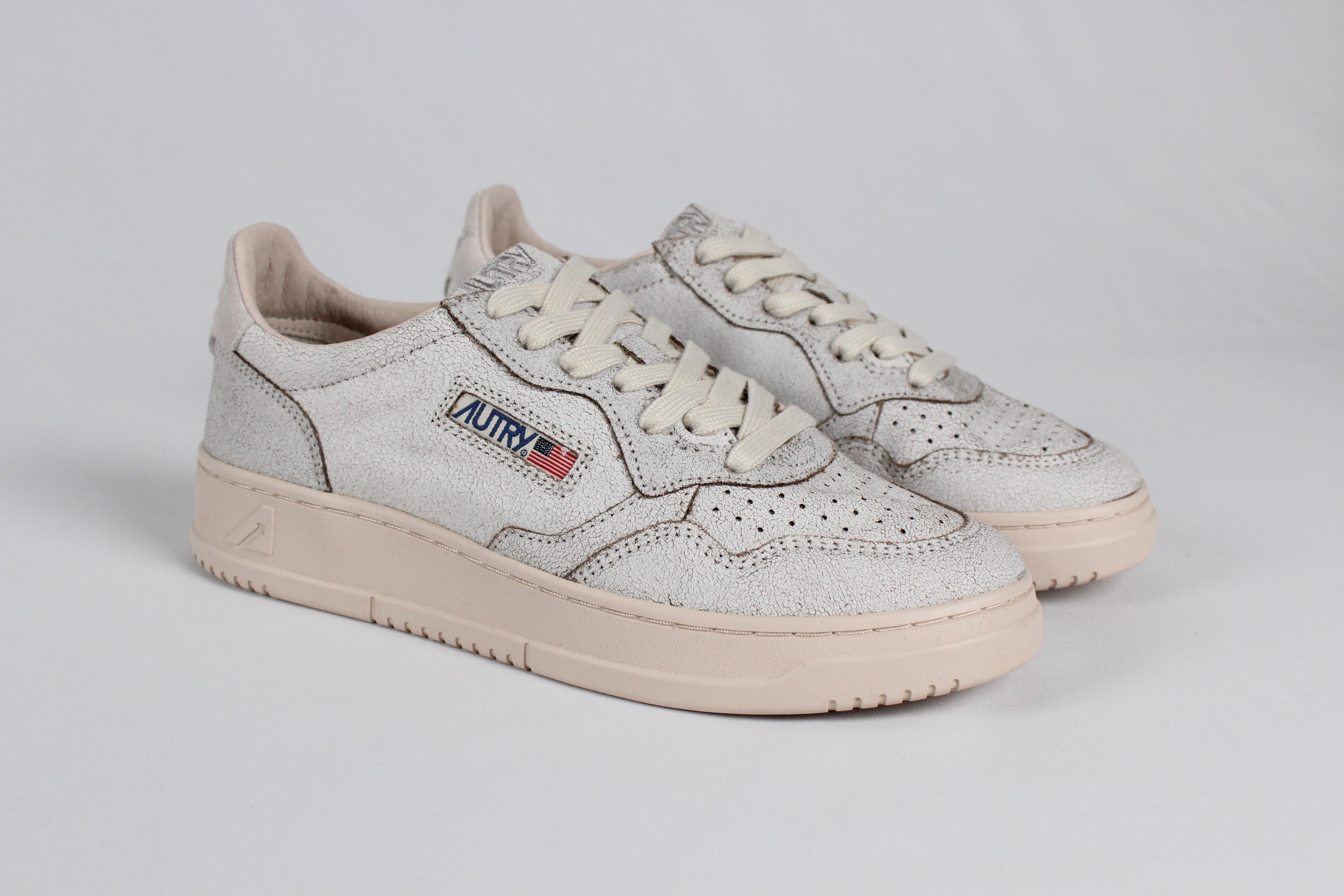 FW25 AULW-RA04  SNEAKERS MEDALIST SUE/SCRAP WHT/PINKTINT